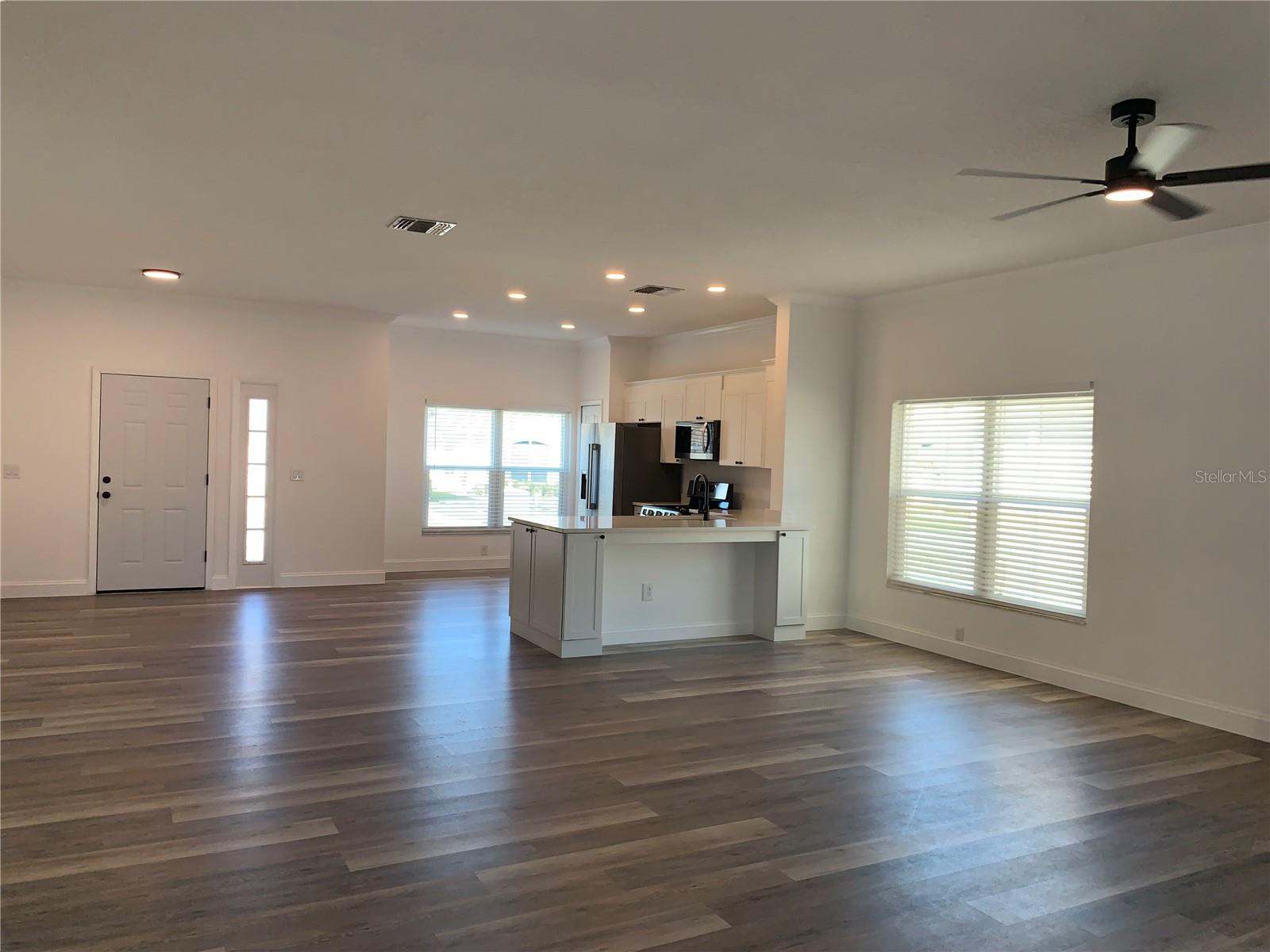 Single Family Residence at 133 JAYBEE AVE, DAVENPORT, photo 10 of 31