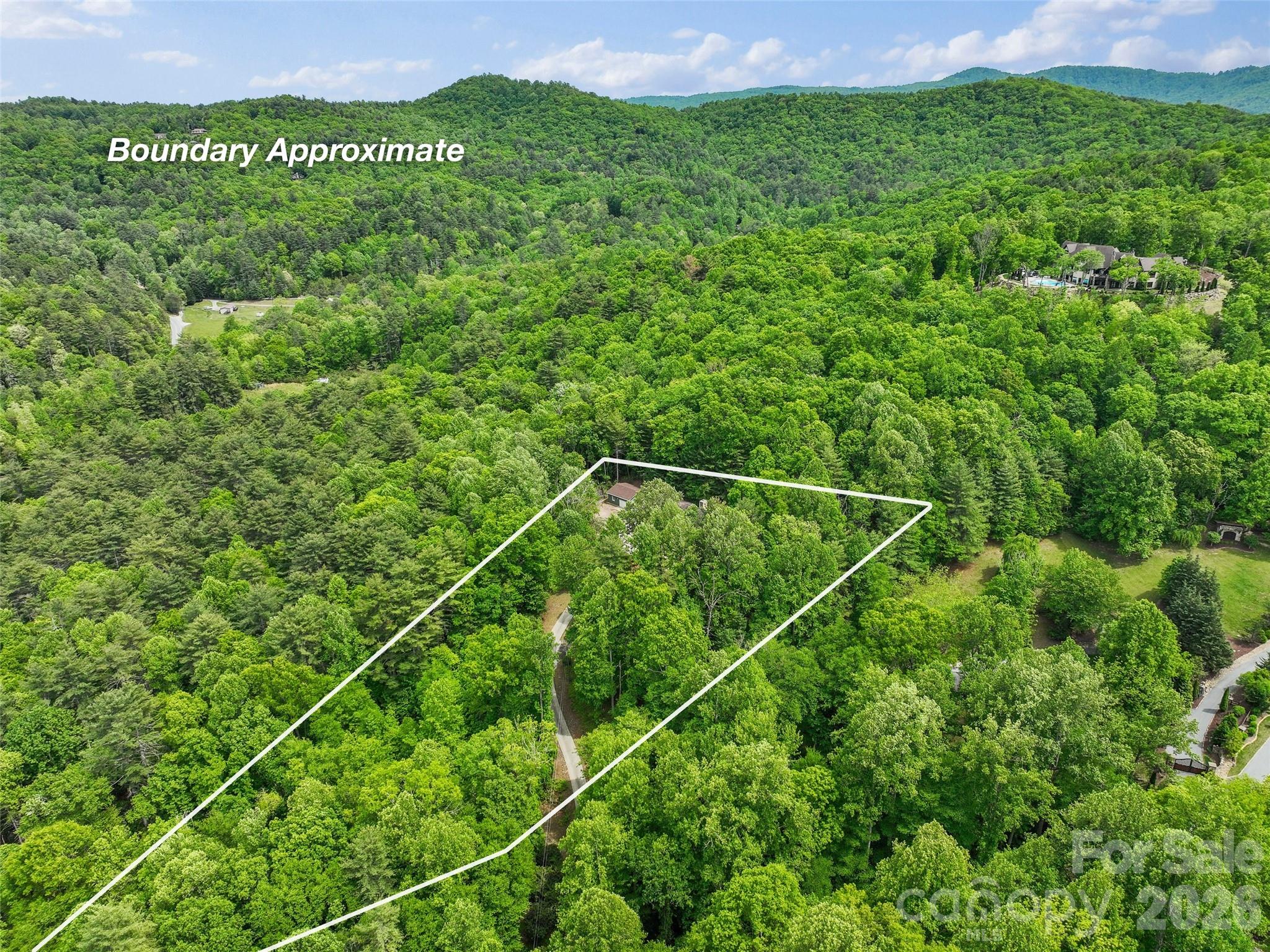 Approximate outline of property boundaries - 287 Shady Creek Lane, Hendersonville