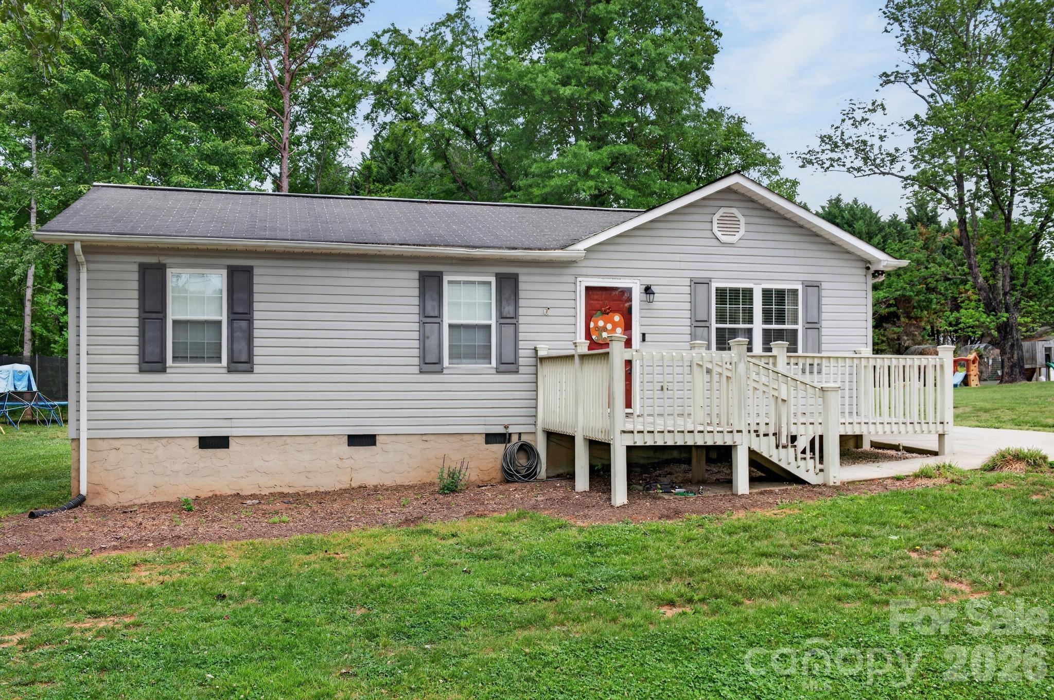 Single Family Residence at 2308 walt arney Road, Lenoir, photo 2 of 37