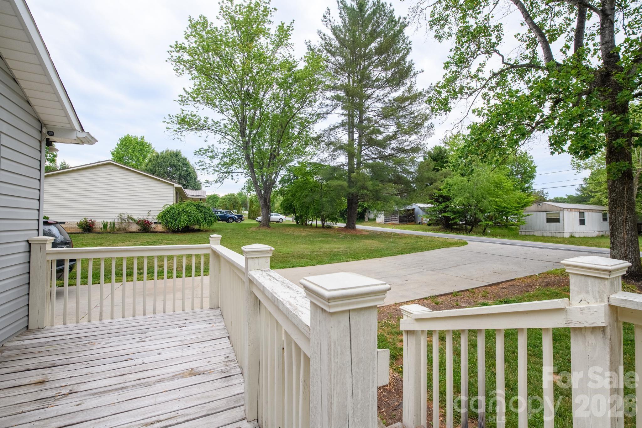 Single Family Residence at 2308 walt arney Road, Lenoir, photo 14 of 37