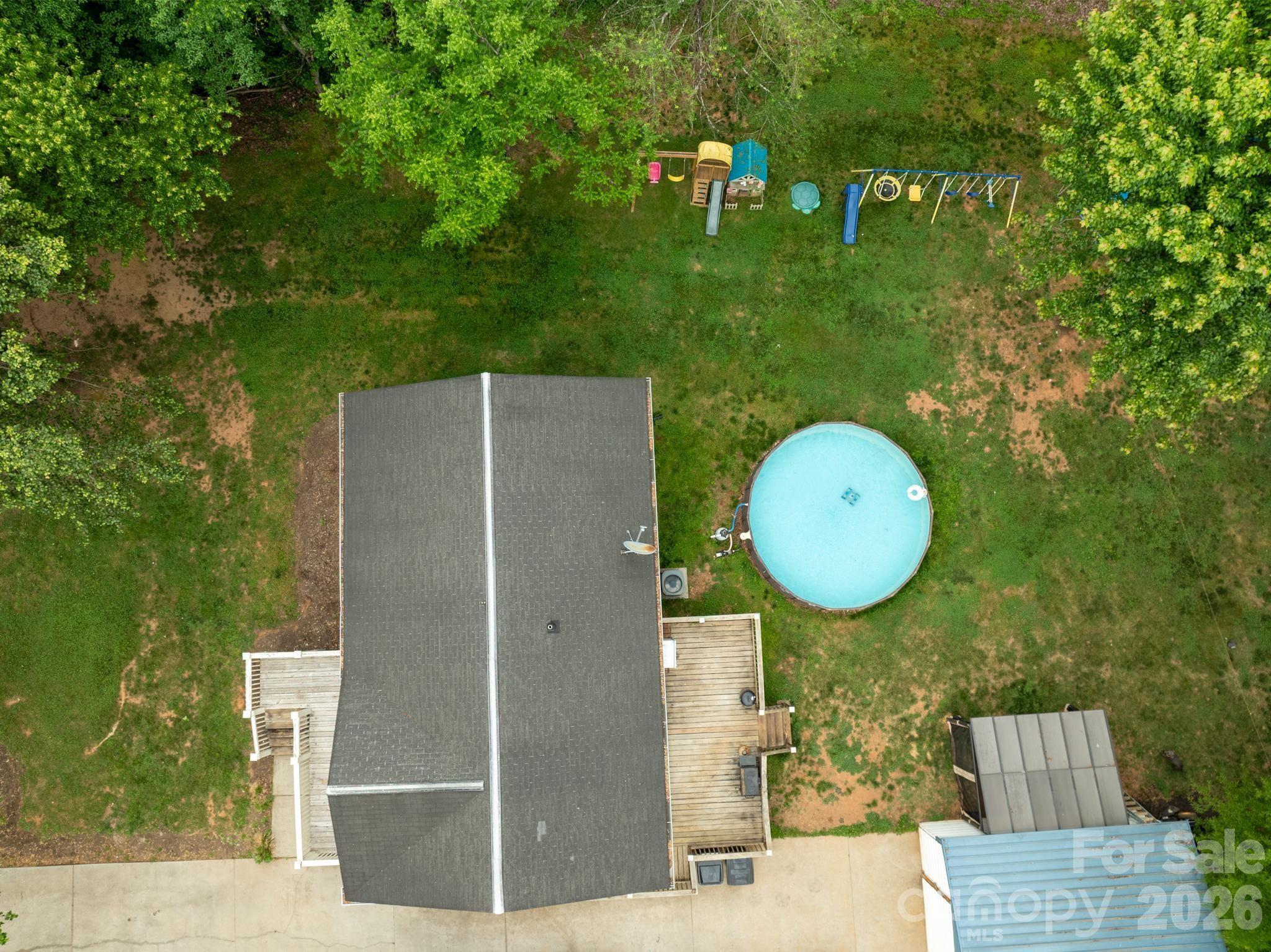 Single Family Residence at 2308 walt arney Road, Lenoir, photo 16 of 37