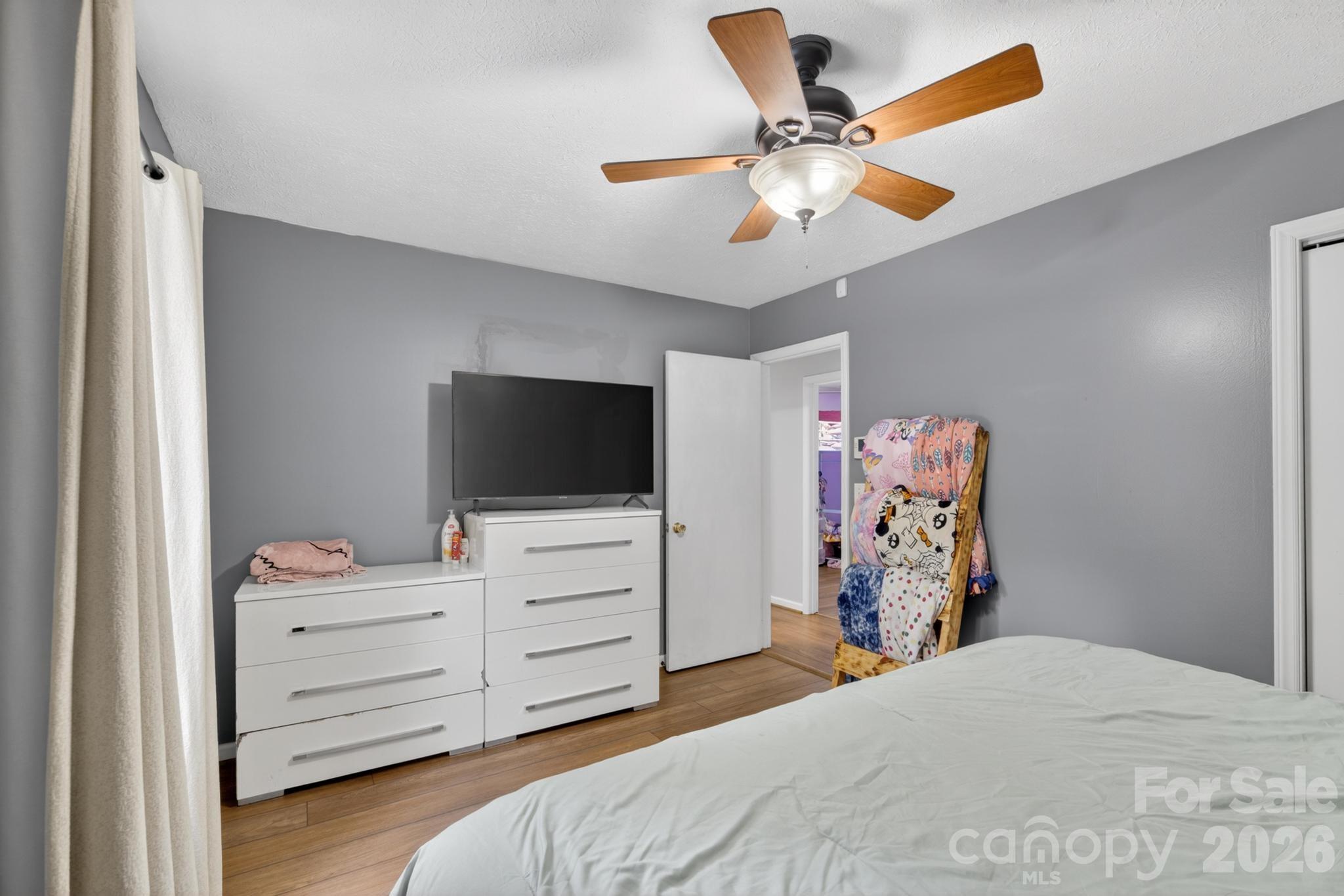 Single Family Residence at 2308 walt arney Road, Lenoir, photo 18 of 37