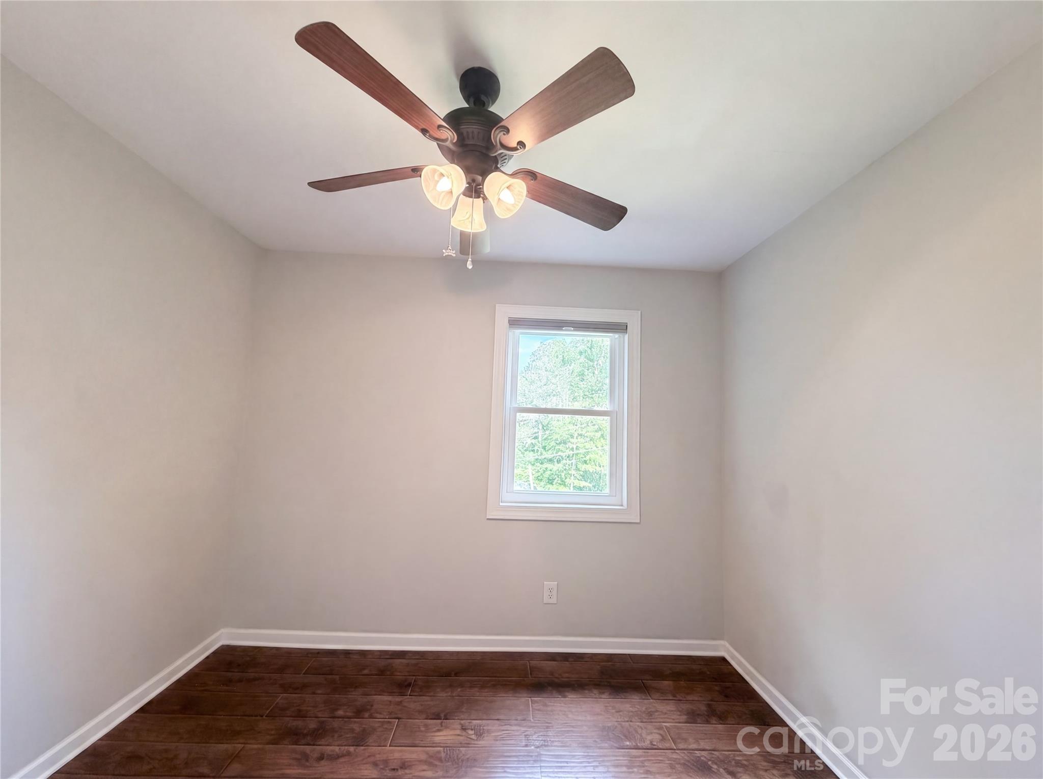 Single Family Residence at 186 Jasmine Circle, Troutman, photo 13 of 18