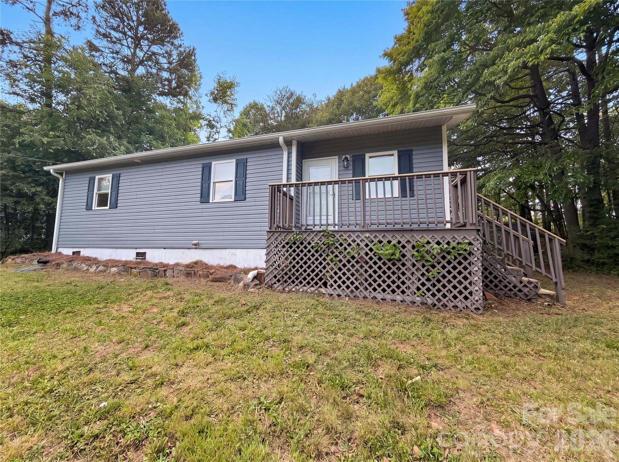 Single Family Residence at 186 Jasmine Circle, Troutman, photo 16 of 18