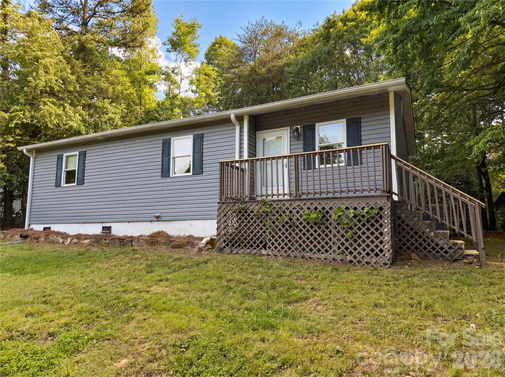 Single Family Residence at 186 Jasmine Circle, Troutman, photo 17 of 18
