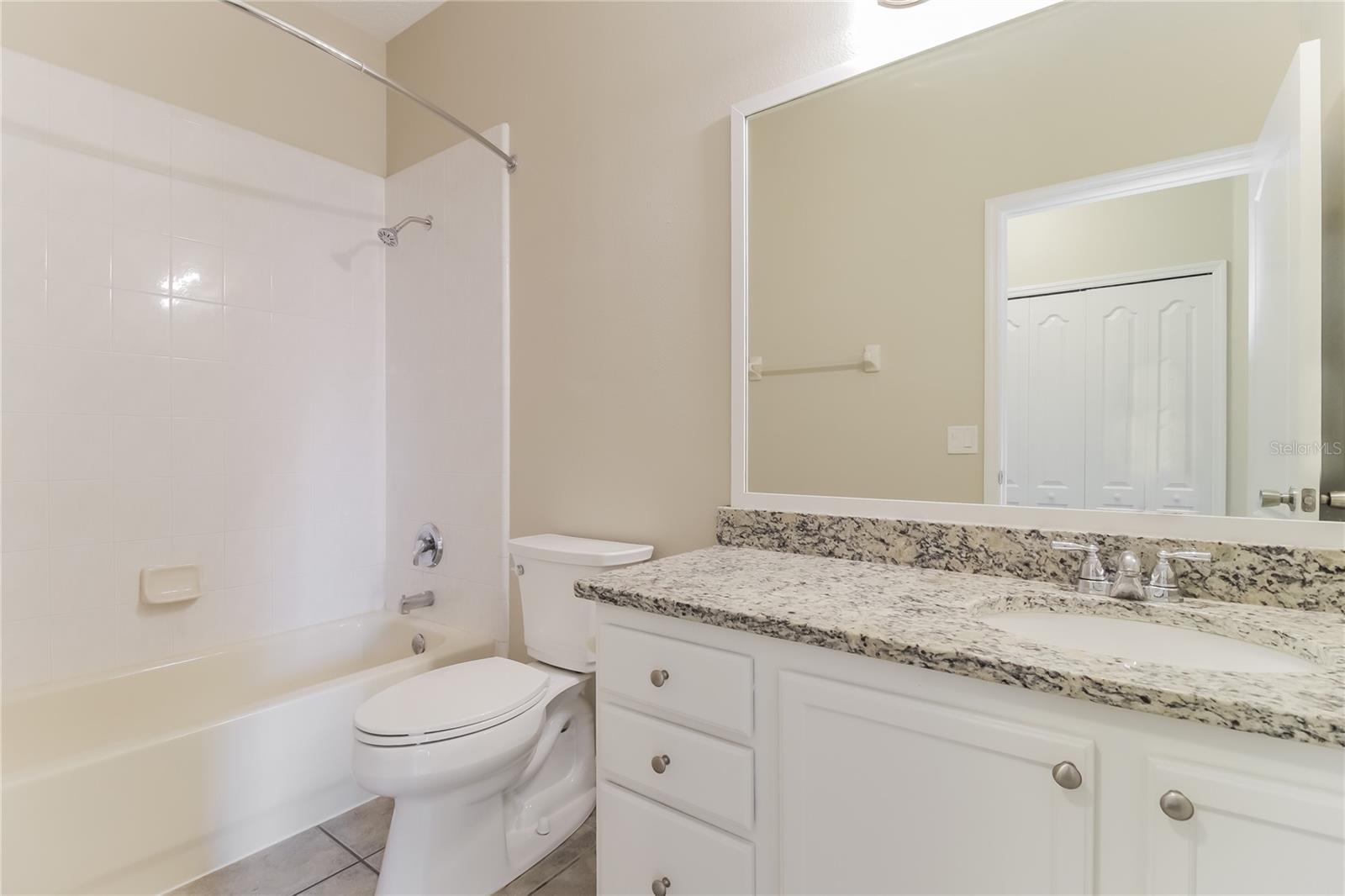 Single Family Residence at 2114 THE OAKS BLVD, KISSIMMEE, photo 9 of 15