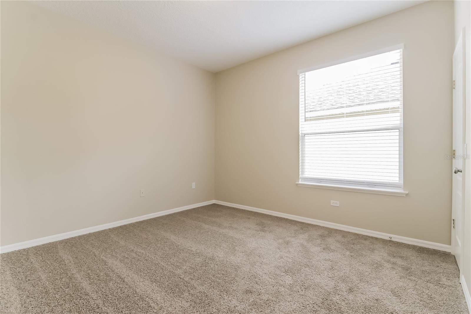Single Family Residence at 2114 THE OAKS BLVD, KISSIMMEE, photo 10 of 15