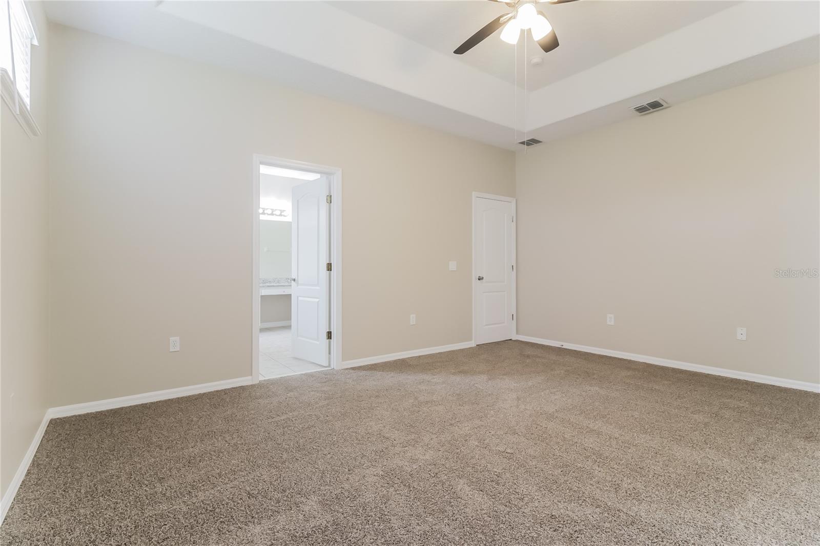 Single Family Residence at 2114 THE OAKS BLVD, KISSIMMEE, photo 14 of 15