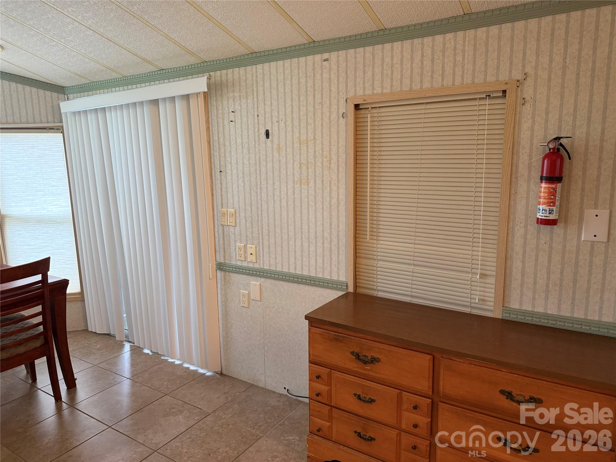 Single Family Residence at 128 Indian Harbor Trail, Mount Gilead, photo 19 of 31