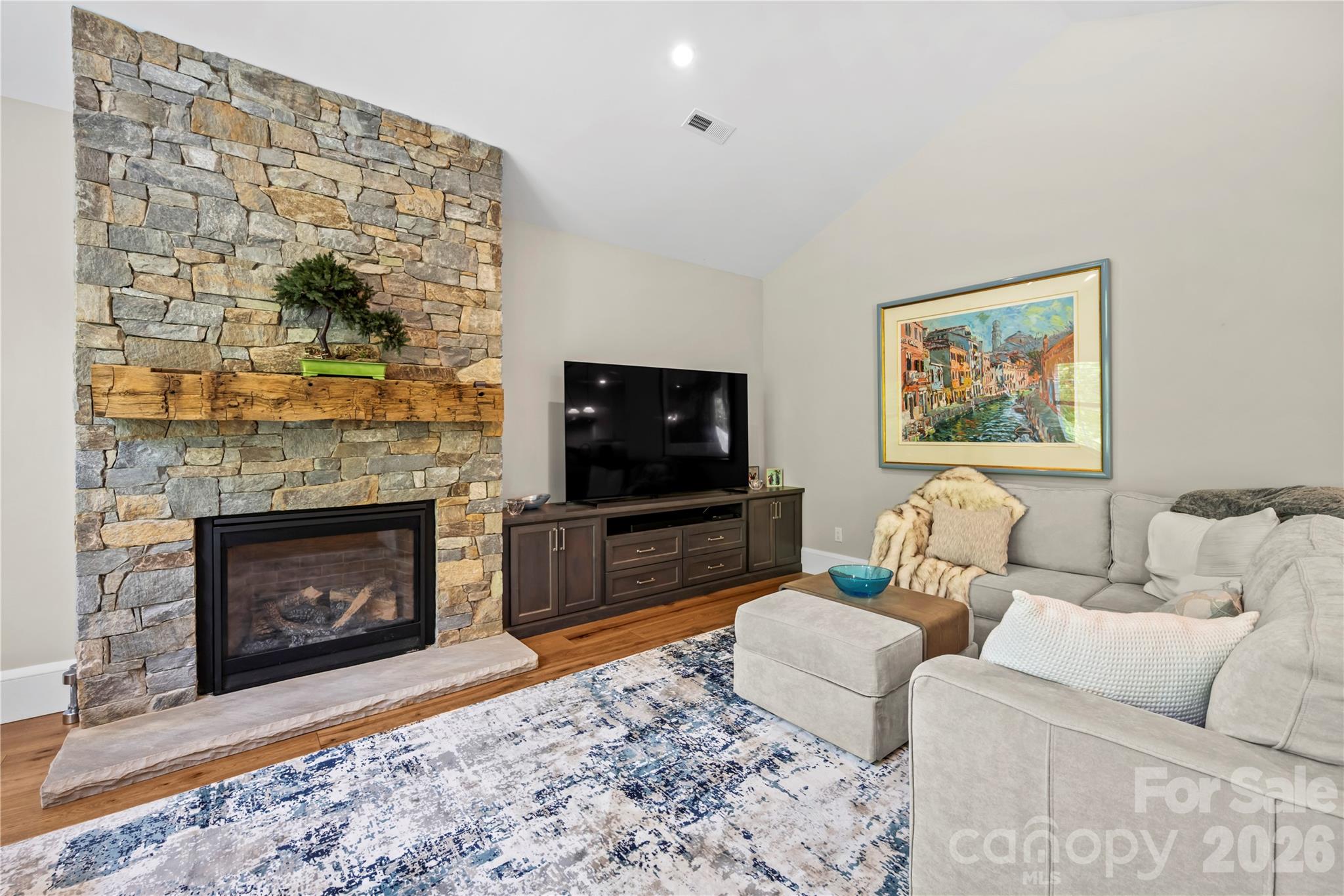 Single Family Residence at 73 Starwood Valley Trail, Arden, photo 15 of 30
