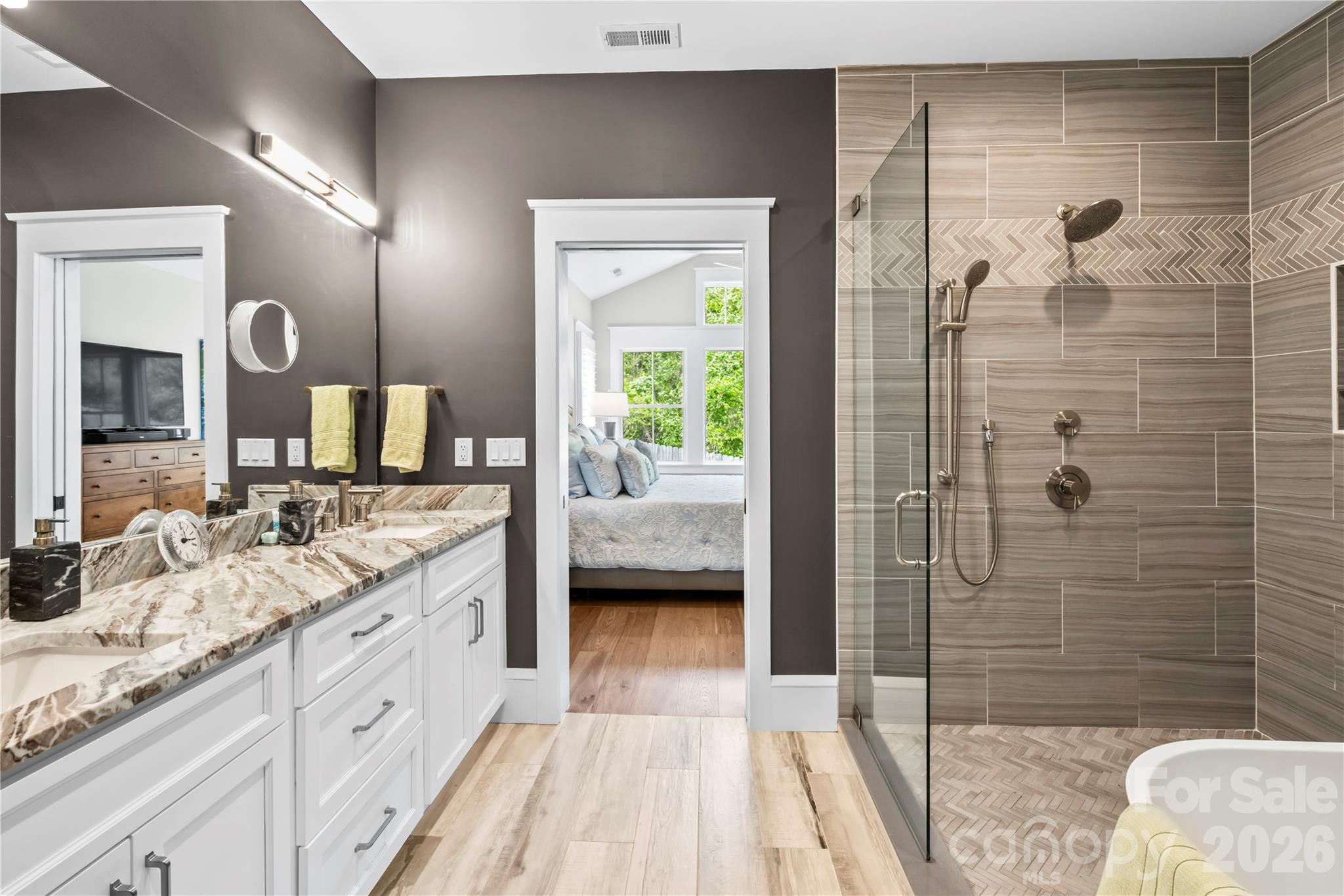 Single Family Residence at 73 Starwood Valley Trail, Arden, photo 20 of 30