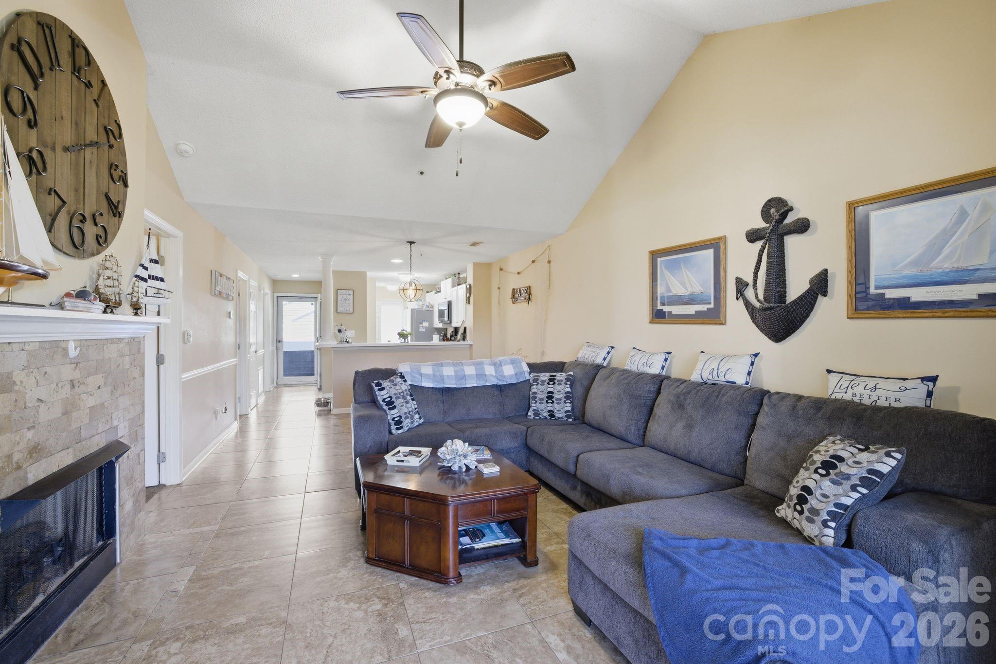 Condominium at 17515 Tuscany Lane, Cornelius, photo 14 of 34