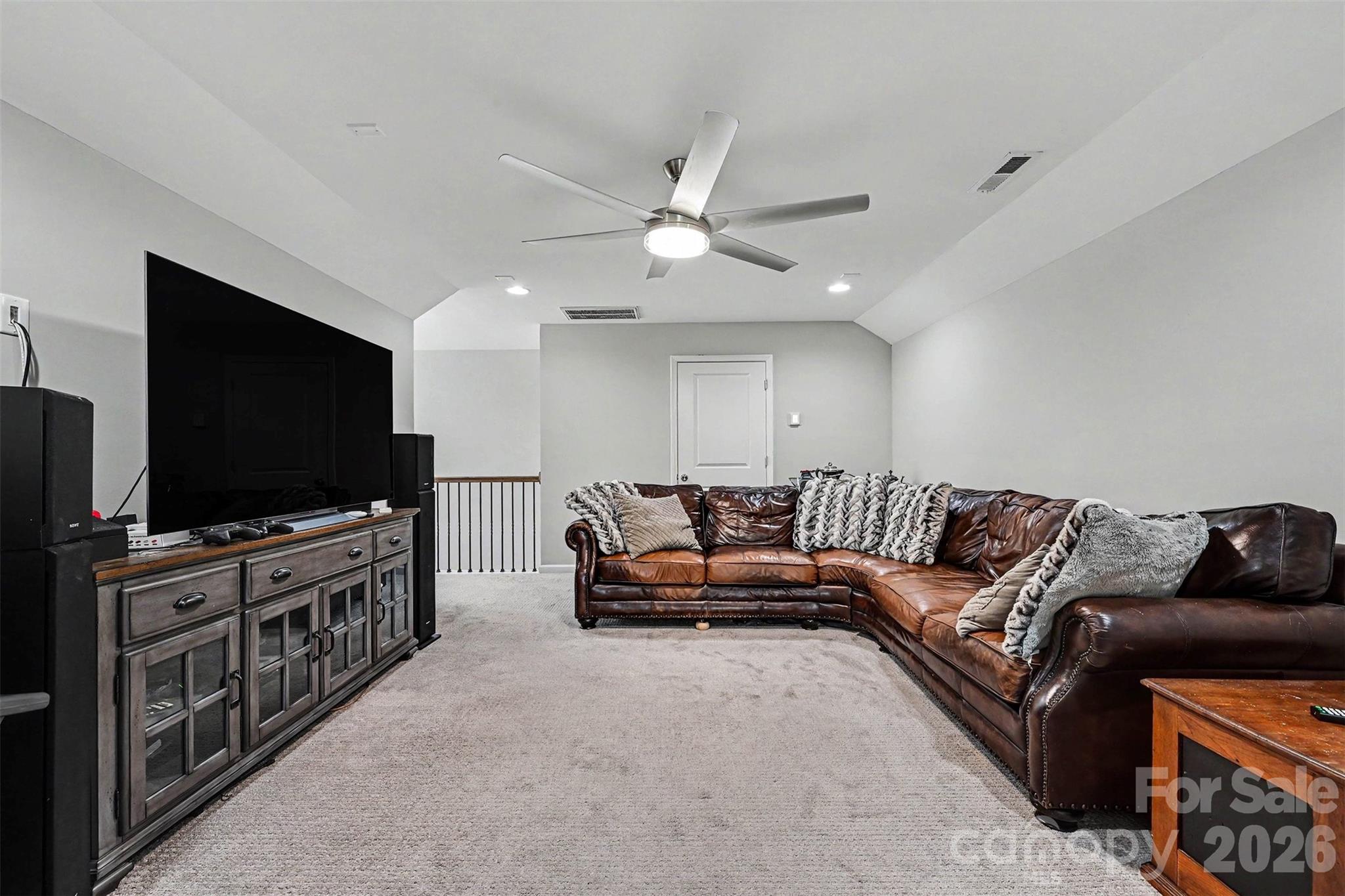 Upstairs living room - 122 Boatwright Lane, Mooresville