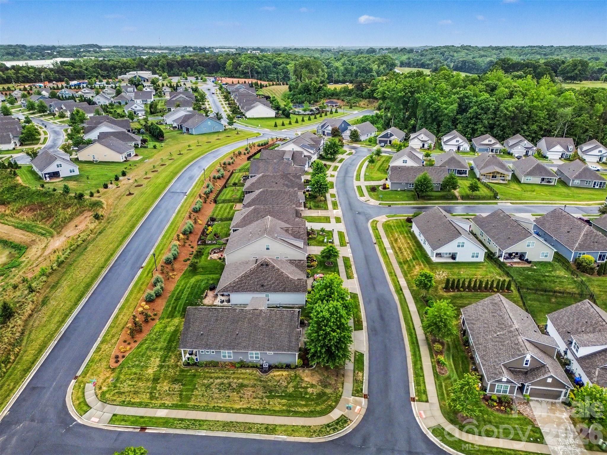 Pickleball courts and picnic shelter just 2 blocks away - 122 Boatwright Lane, Mooresville