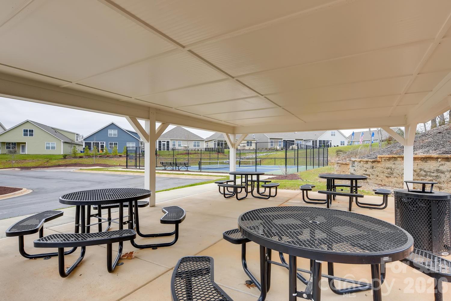 Picnic shelter by the pickleball courts - 122 Boatwright Lane, Mooresville