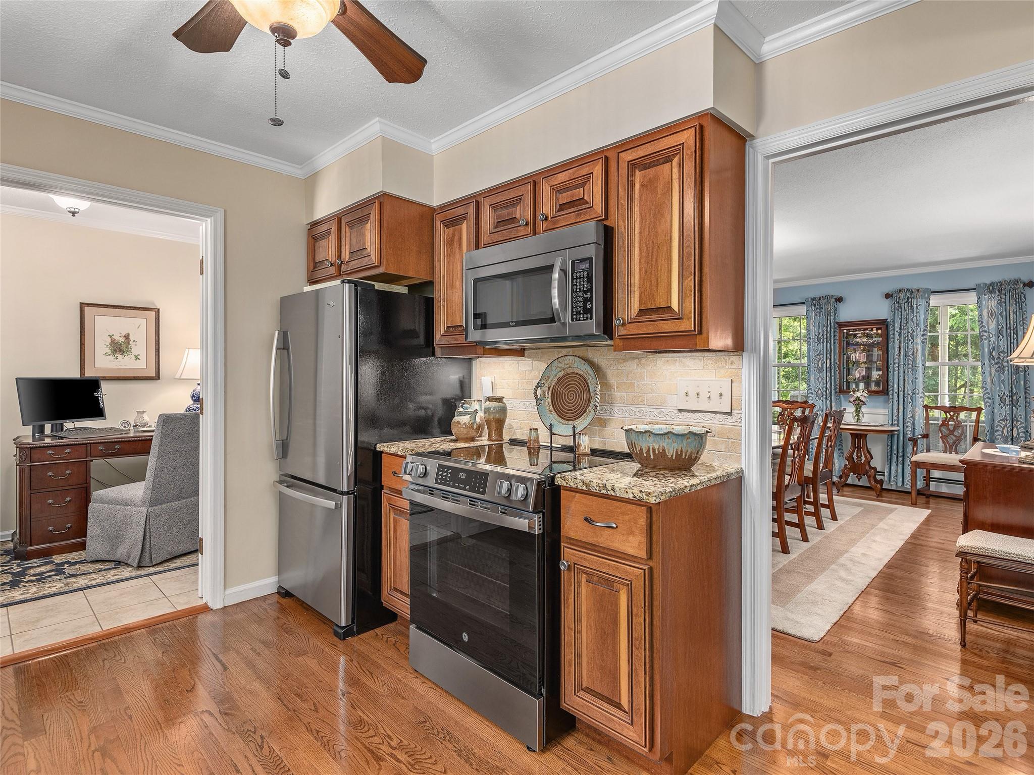 Single Family Residence at 81 Old Gap Creek Road, Fairview, photo 15 of 39