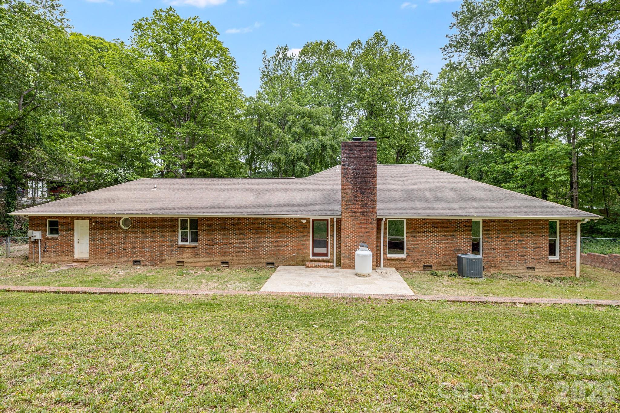 Single Family Residence at 35 Byrd Road, Candler, photo 37 of 43