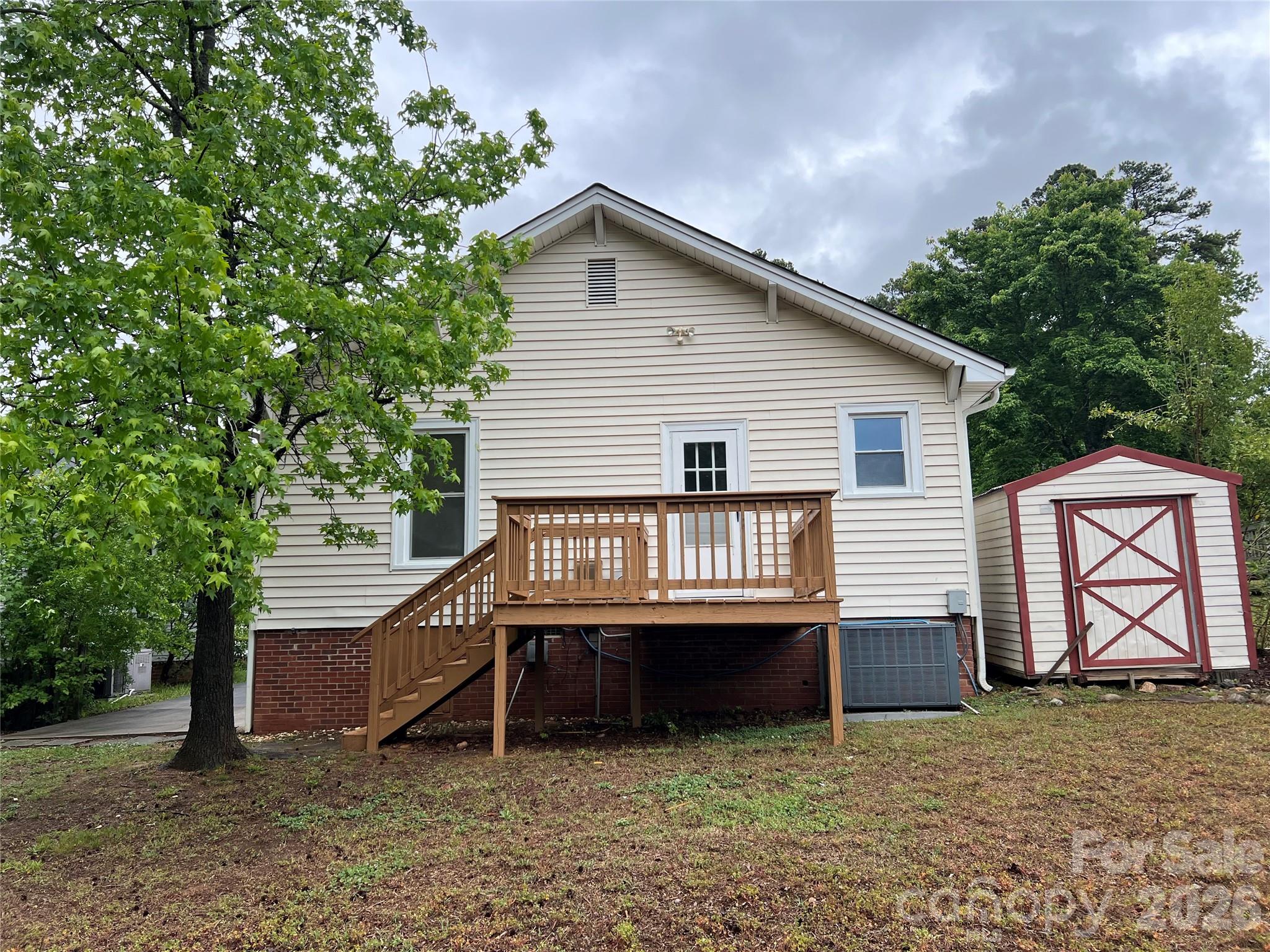 Single Family Residence at 1225 W C Street, Kannapolis, photo 4 of 16