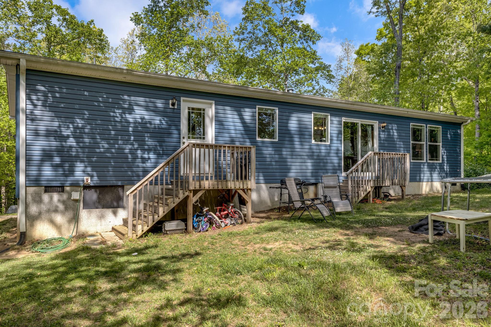 Single Family Residence at 118 Bartram Way, Black Mountain, photo 30 of 31