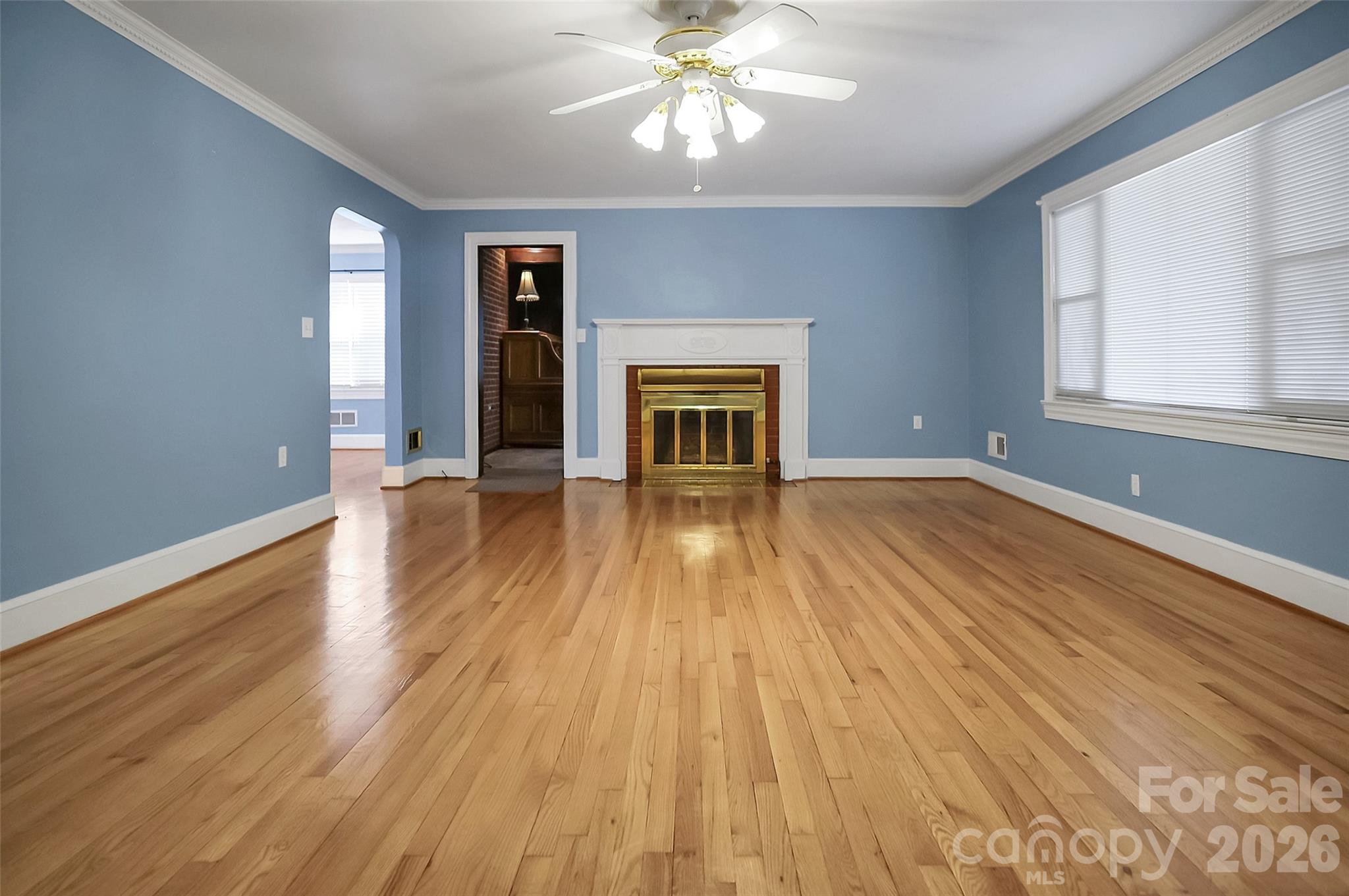 Livingroom - 3021 Davis Park Road, Gastonia