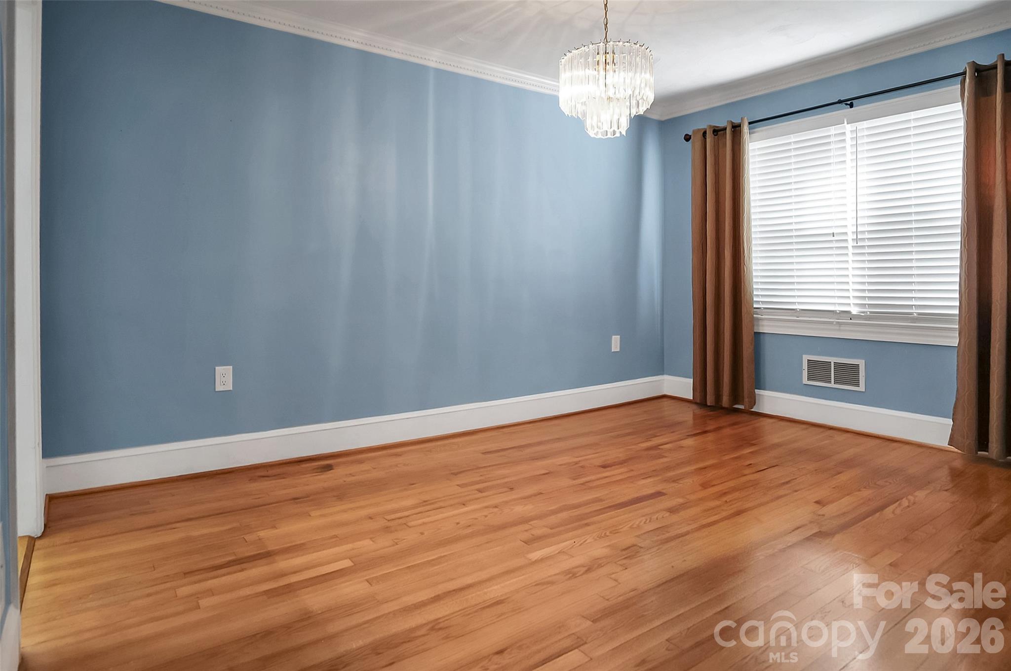 formal dining - 3021 Davis Park Road, Gastonia