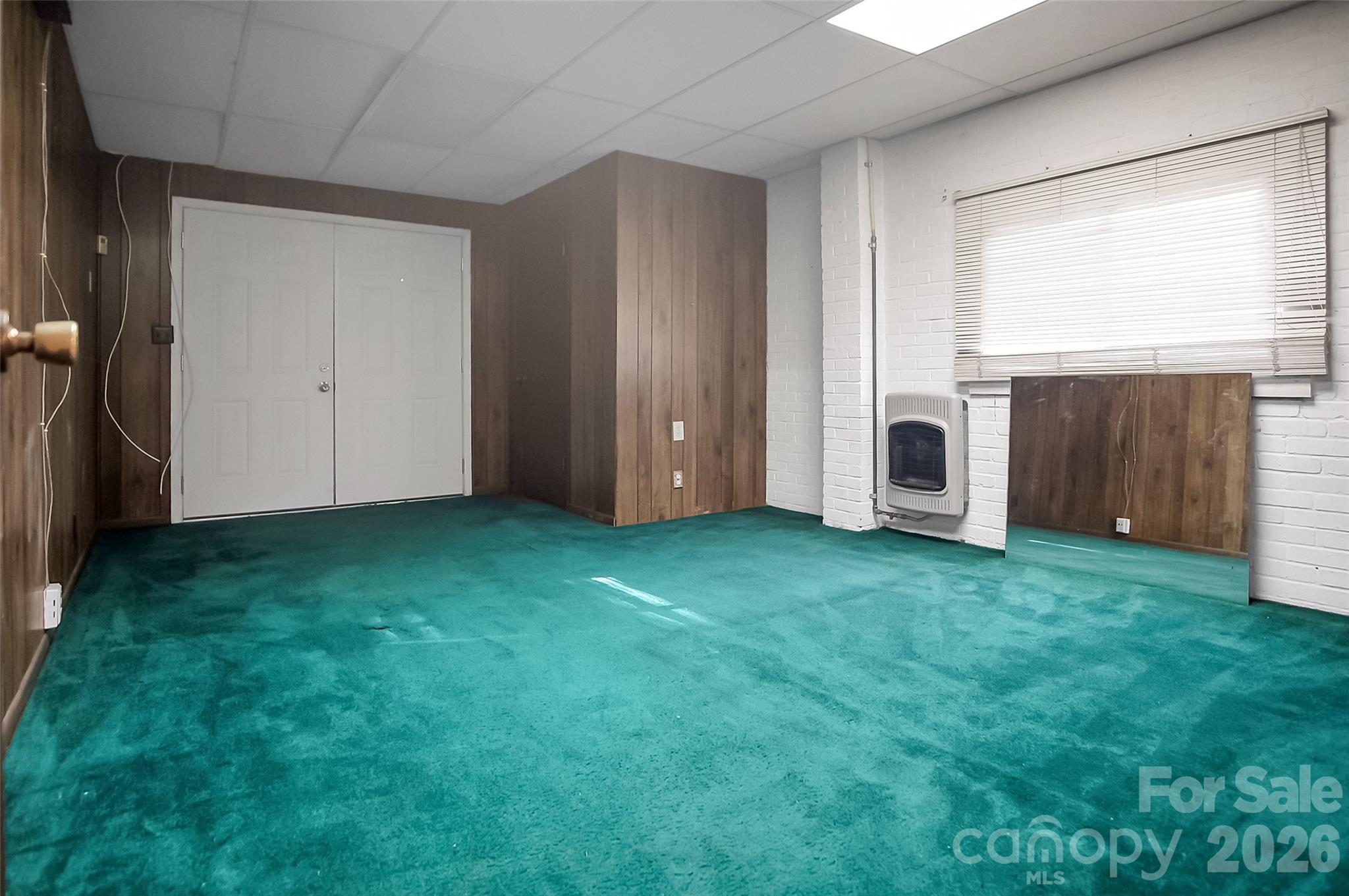 Basement bedroom - 3021 Davis Park Road, Gastonia