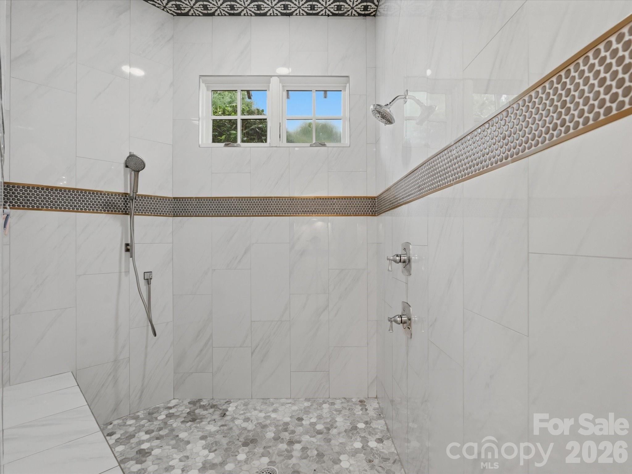 Single Family Residence at 200 Oakmont Lane, Waxhaw, photo 26 of 44