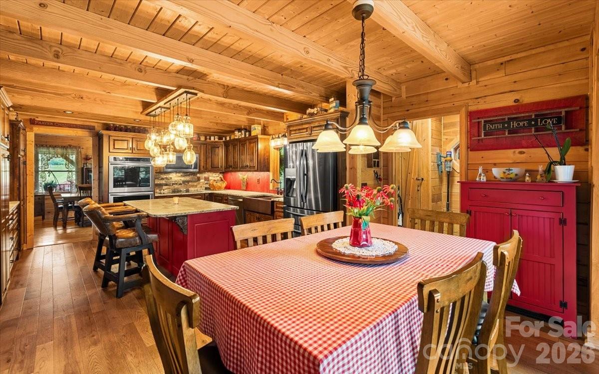1448 Liberty Church Road Breakfast Room - 1448 Liberty Church Road, Mocksville