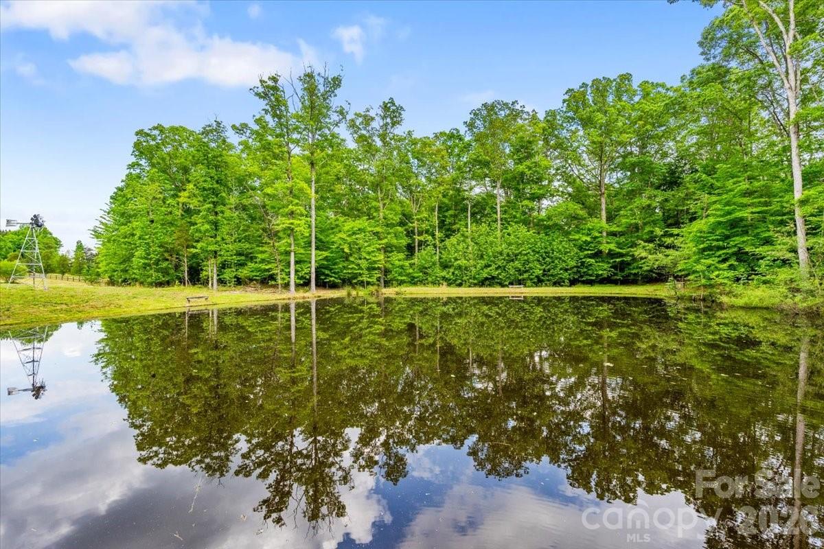 1448 Liberty Church Road 5/8 acre Pond - 1448 Liberty Church Road, Mocksville