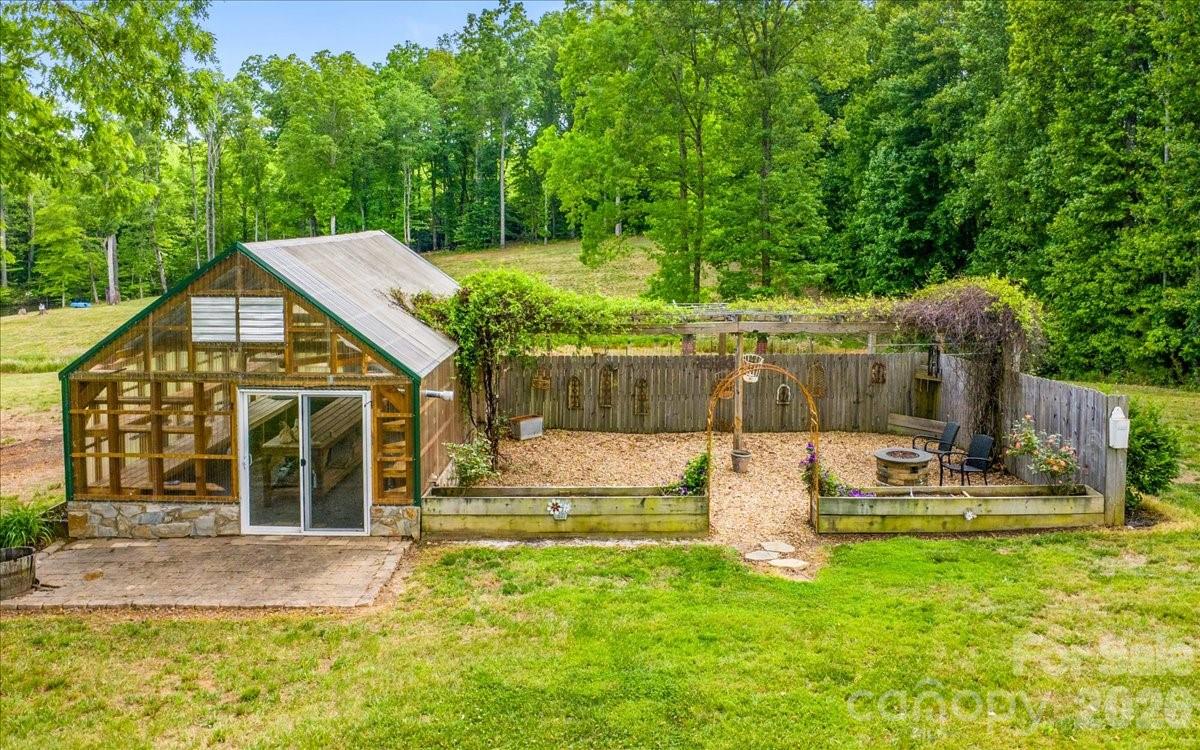 1448 Liberty Church Road 16' x 24' Greenhouse - 1448 Liberty Church Road, Mocksville