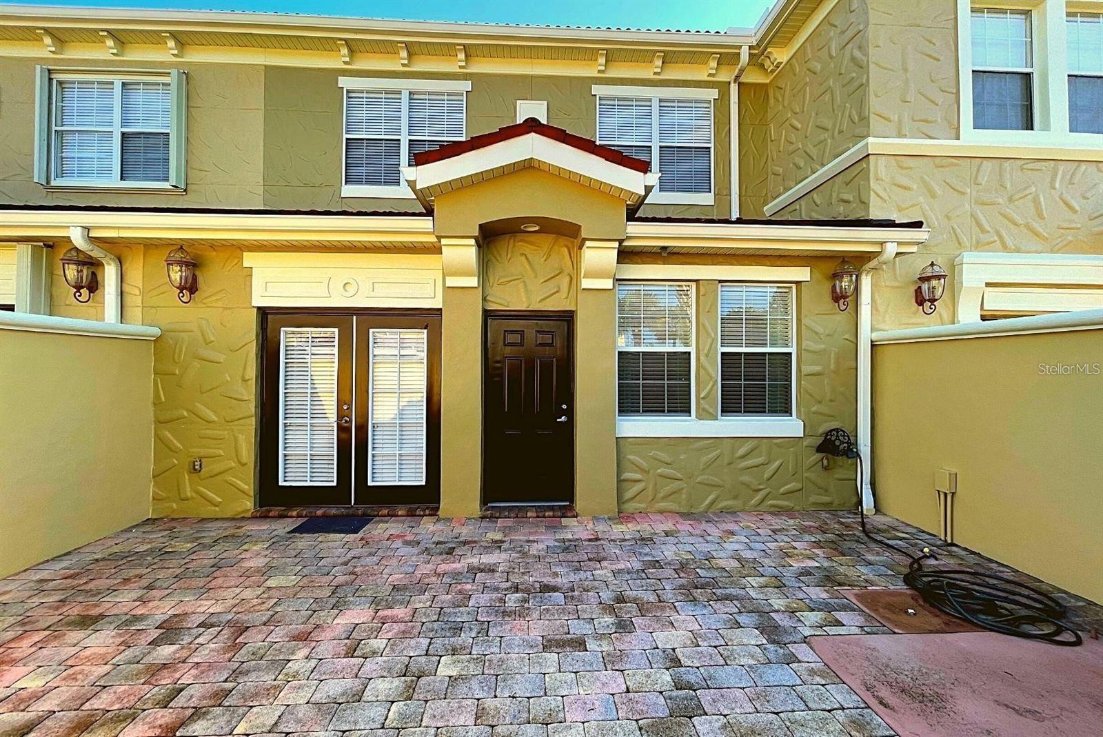 2846 BELLA VISTA DR