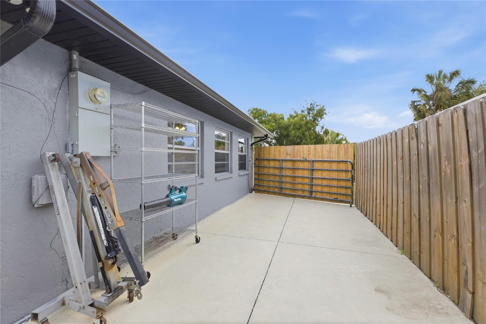 Single Family Residence at 3670 SUNSET BEACH DR, VENICE, photo 26 of 51