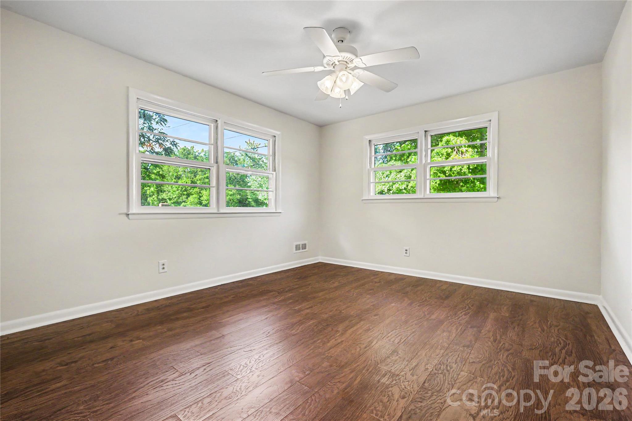 Single Family Residence at 211 Windsor Drive, Shelby, photo 10 of 21
