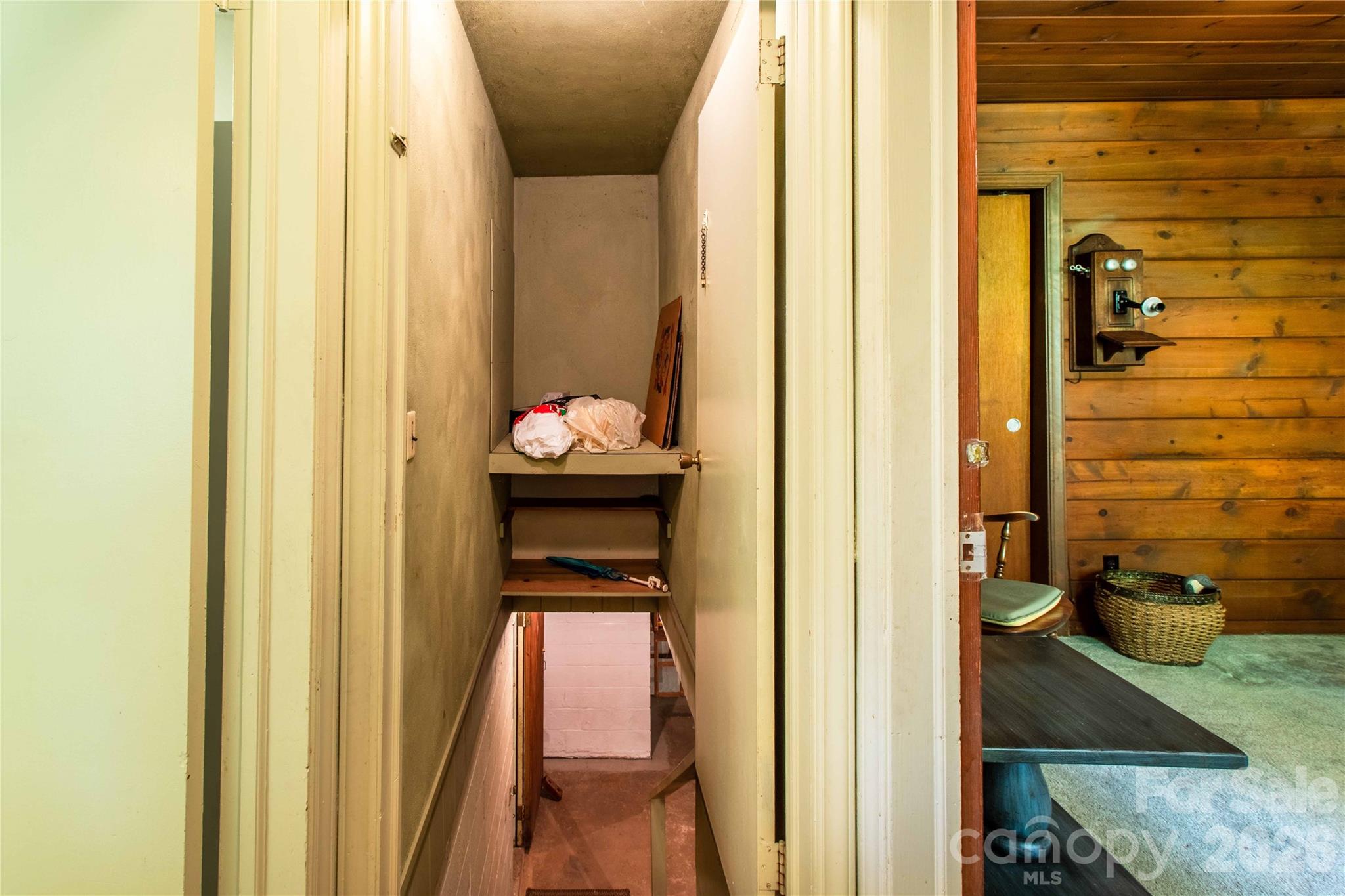 Single Family Residence at 3004 Kanuga Road, Hendersonville, photo 28 of 44