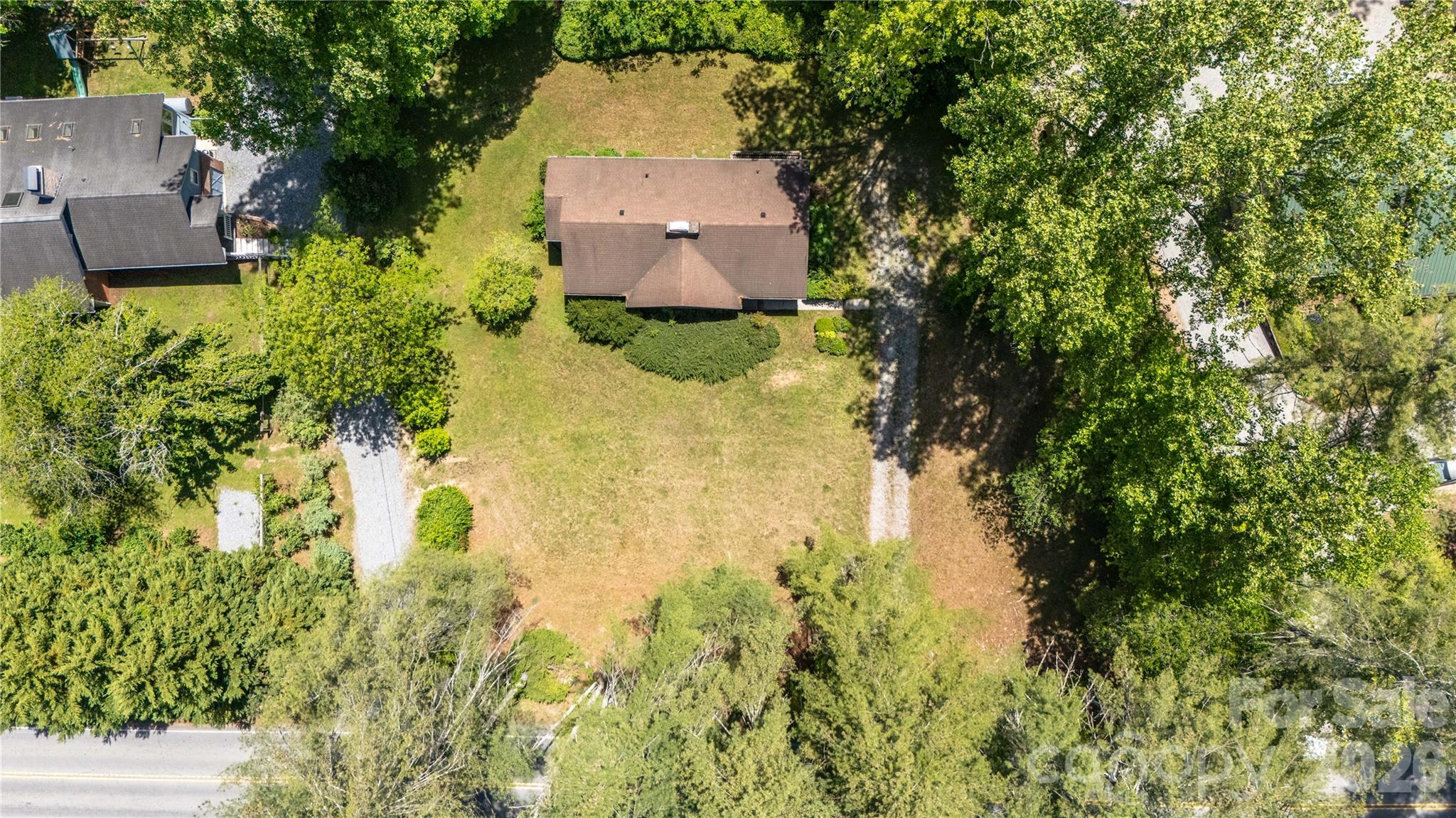 Single Family Residence at 3004 Kanuga Road, Hendersonville, photo 42 of 44