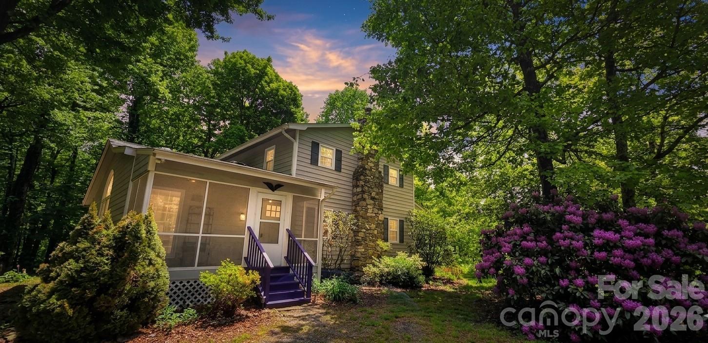 Single Family Residence at 140 Elijah Hall Road, Black Mountain, photo 2 of 37