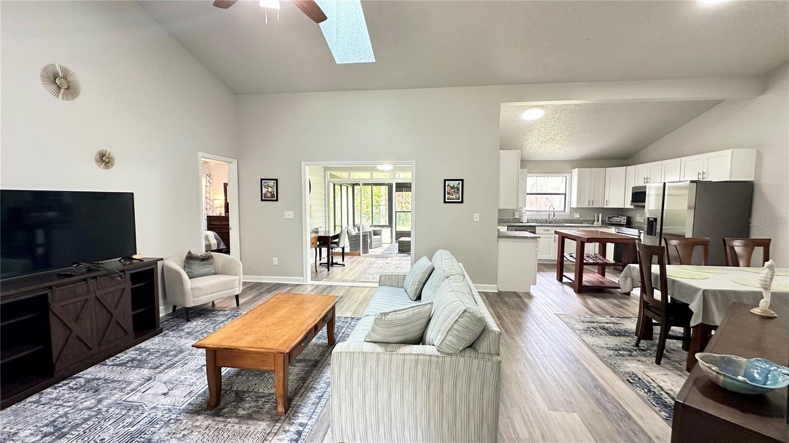 front hall view into main living area - 782 PINE SHORES CIR, NEW SMYRNA BEACH