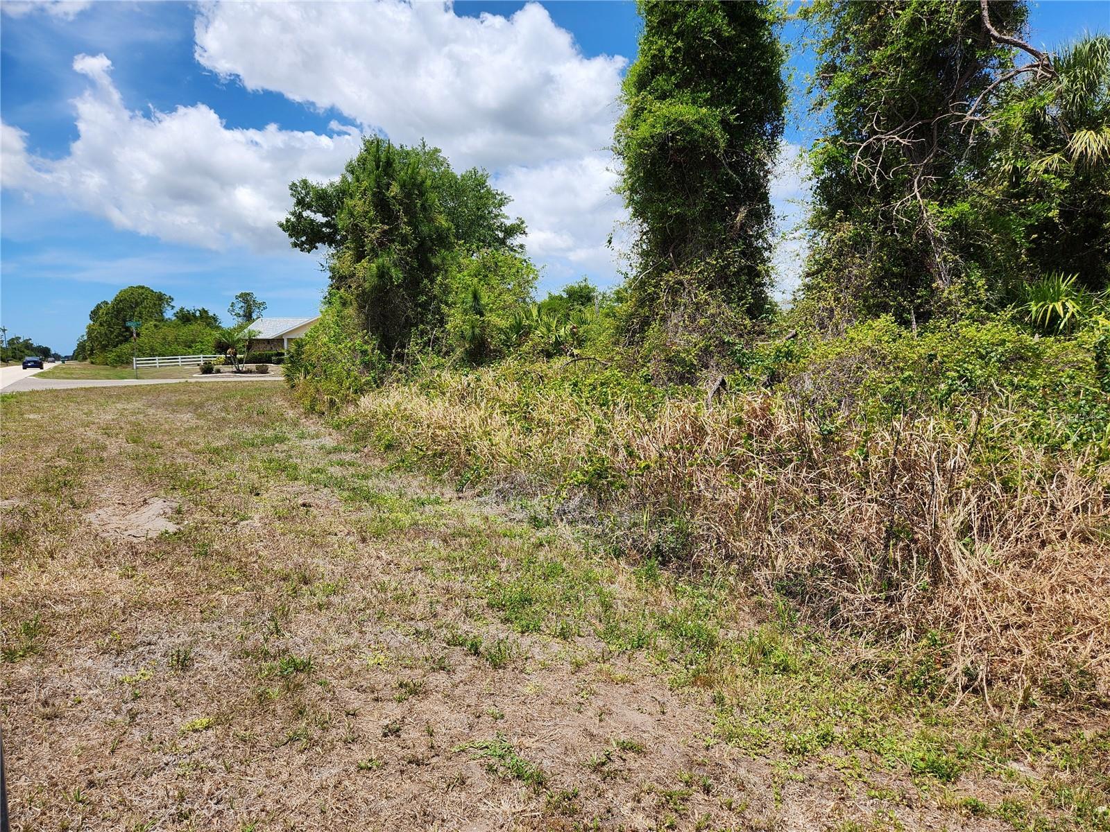 125' on Foresman - 13128 FORESMAN BLVD, PORT CHARLOTTE