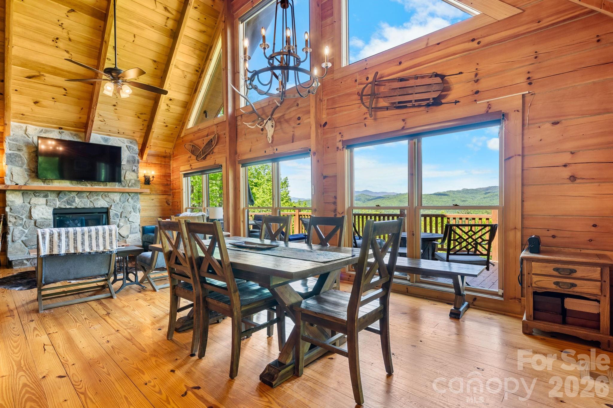 Open Floor Plan - 6749 Fire Crest Lane, Lenoir