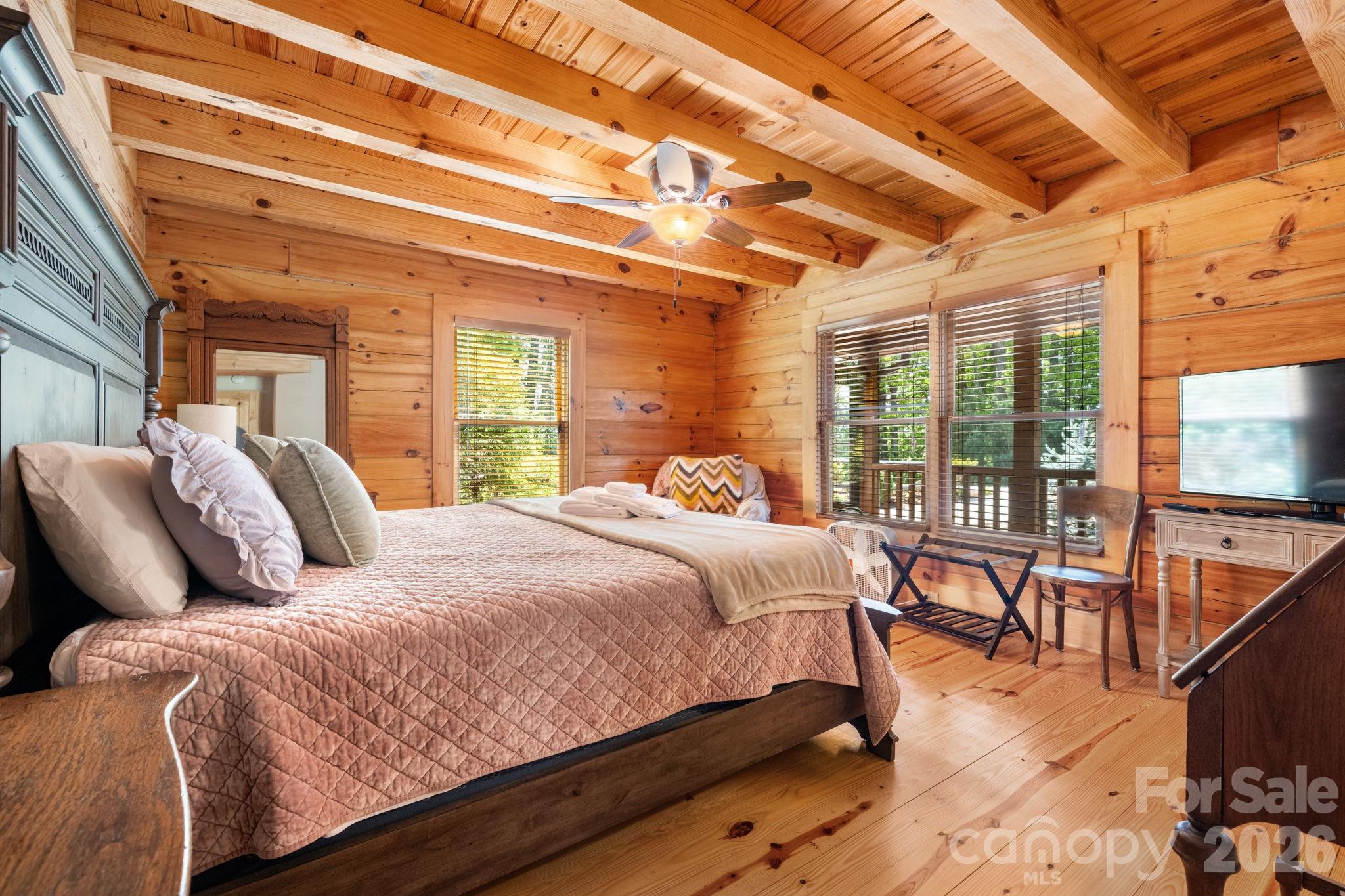 Primary Bedroom - Main Floor - 6749 Fire Crest Lane, Lenoir
