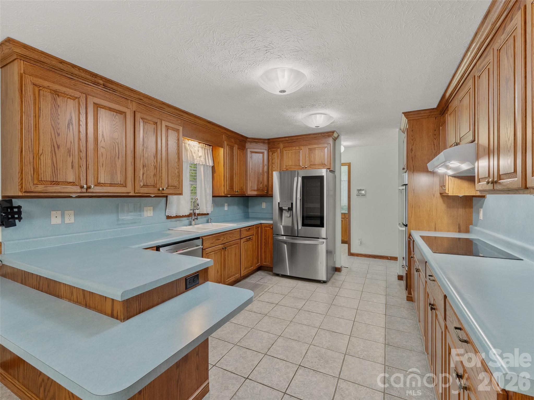 Large Kitchen - 476 Jackson Loop Road, Flat Rock