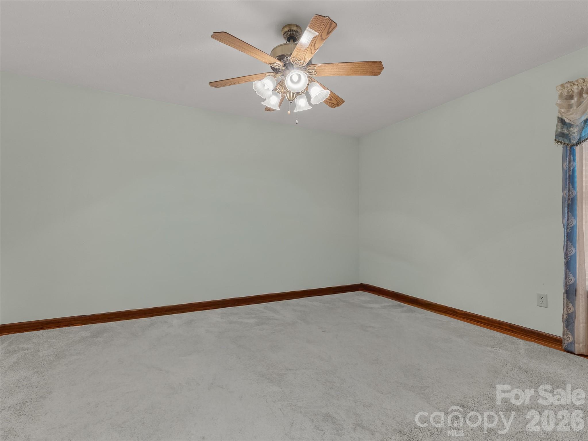 Primary Bedroom Suite - 476 Jackson Loop Road, Flat Rock