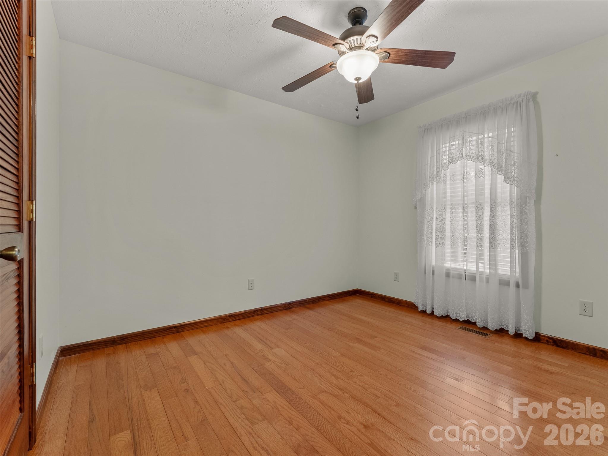 Bedroom 3 - 476 Jackson Loop Road, Flat Rock