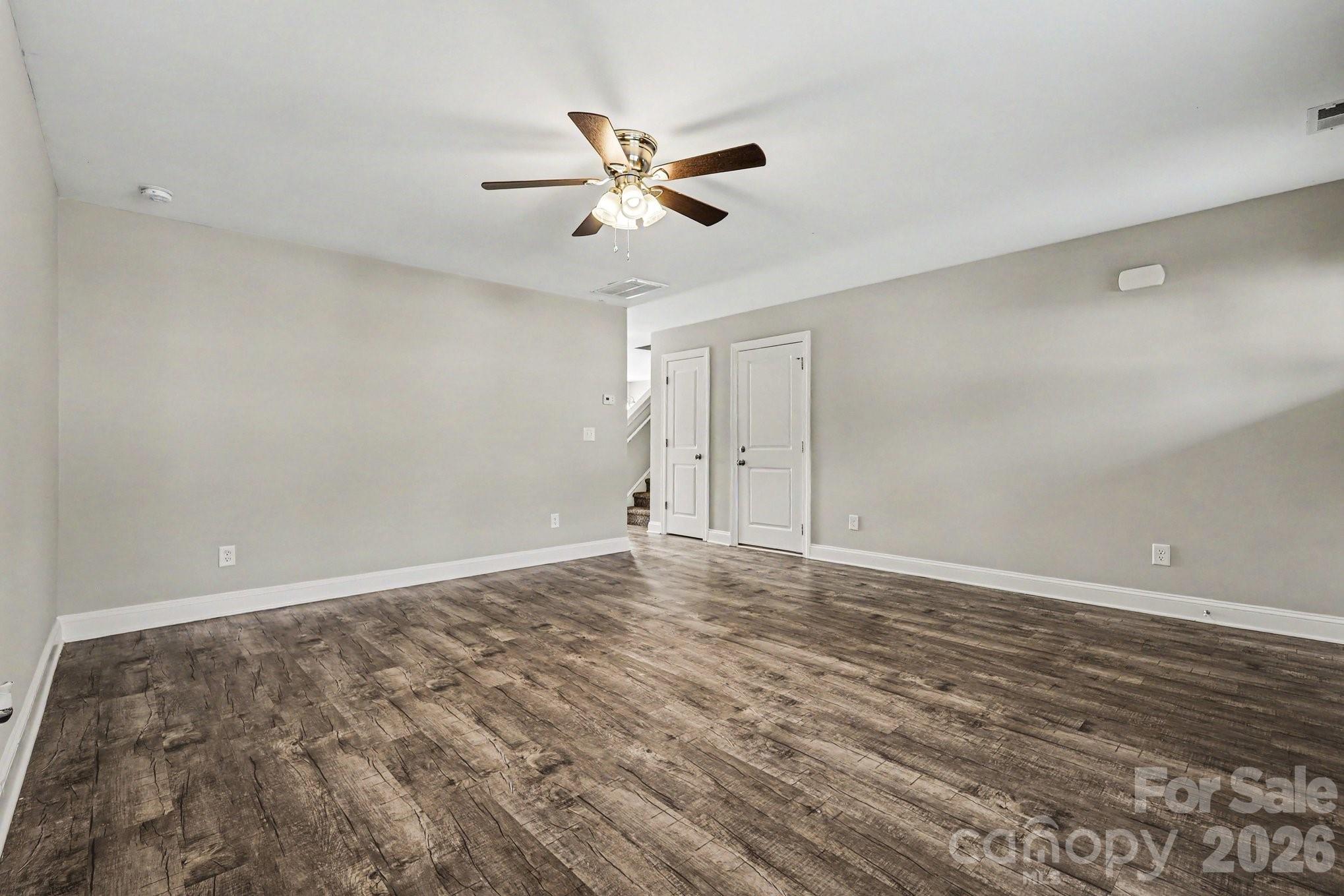 Single Family Residence at 1573 Mayfair Drive, Conover, photo 5 of 33