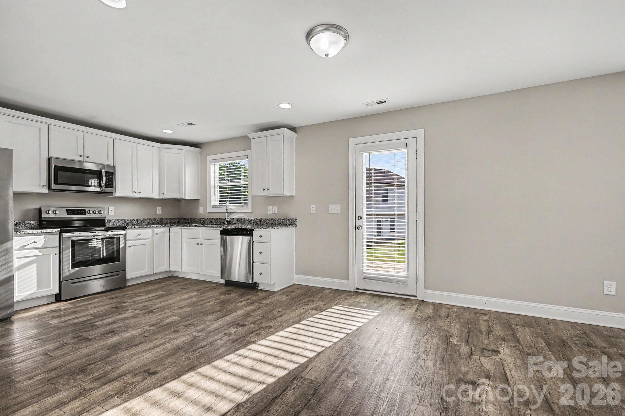 Single Family Residence at 1573 Mayfair Drive, Conover, photo 8 of 33