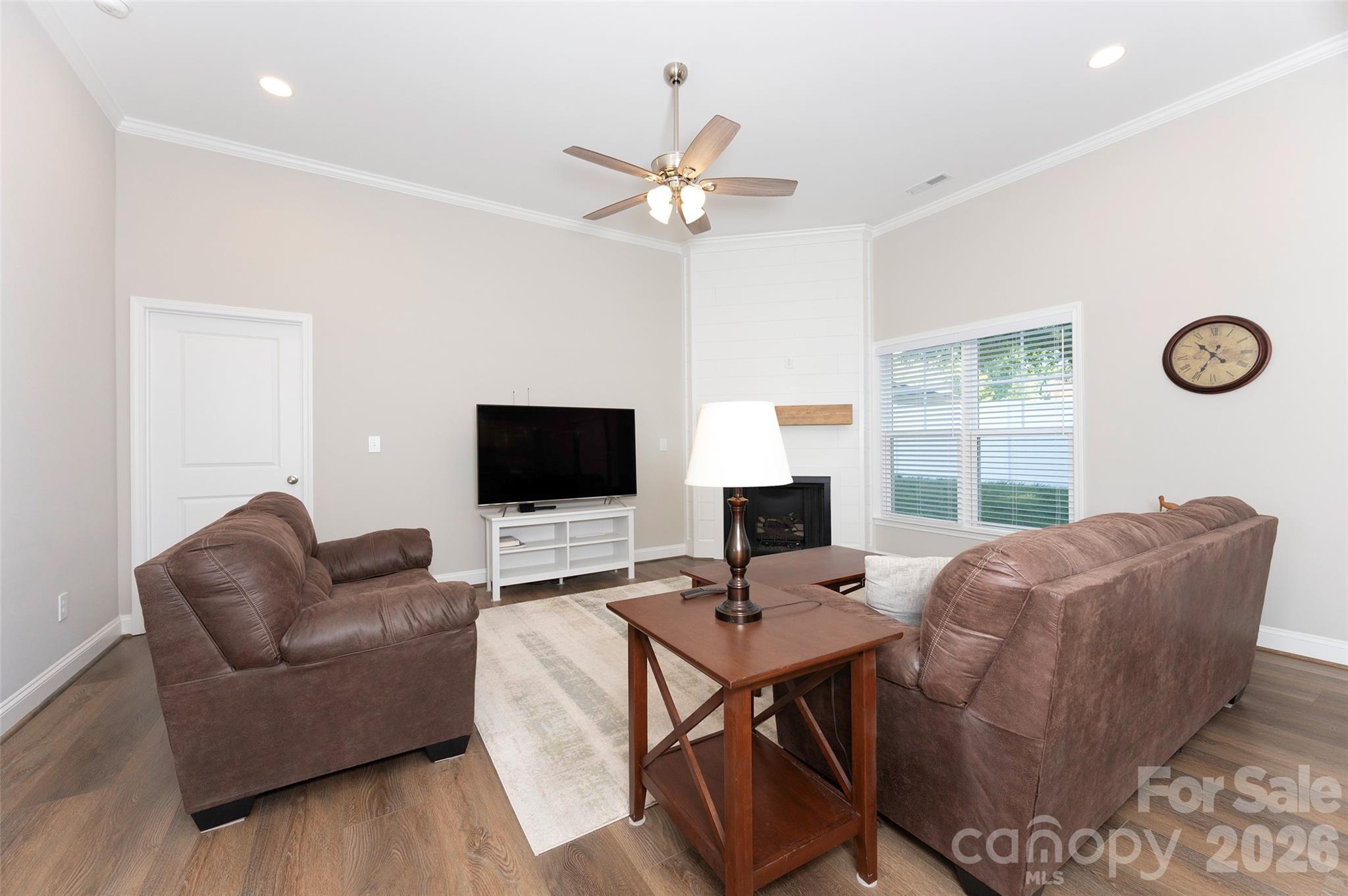 Single Family Residence at 438 Fernwood Drive, Yadkinville, photo 3 of 27