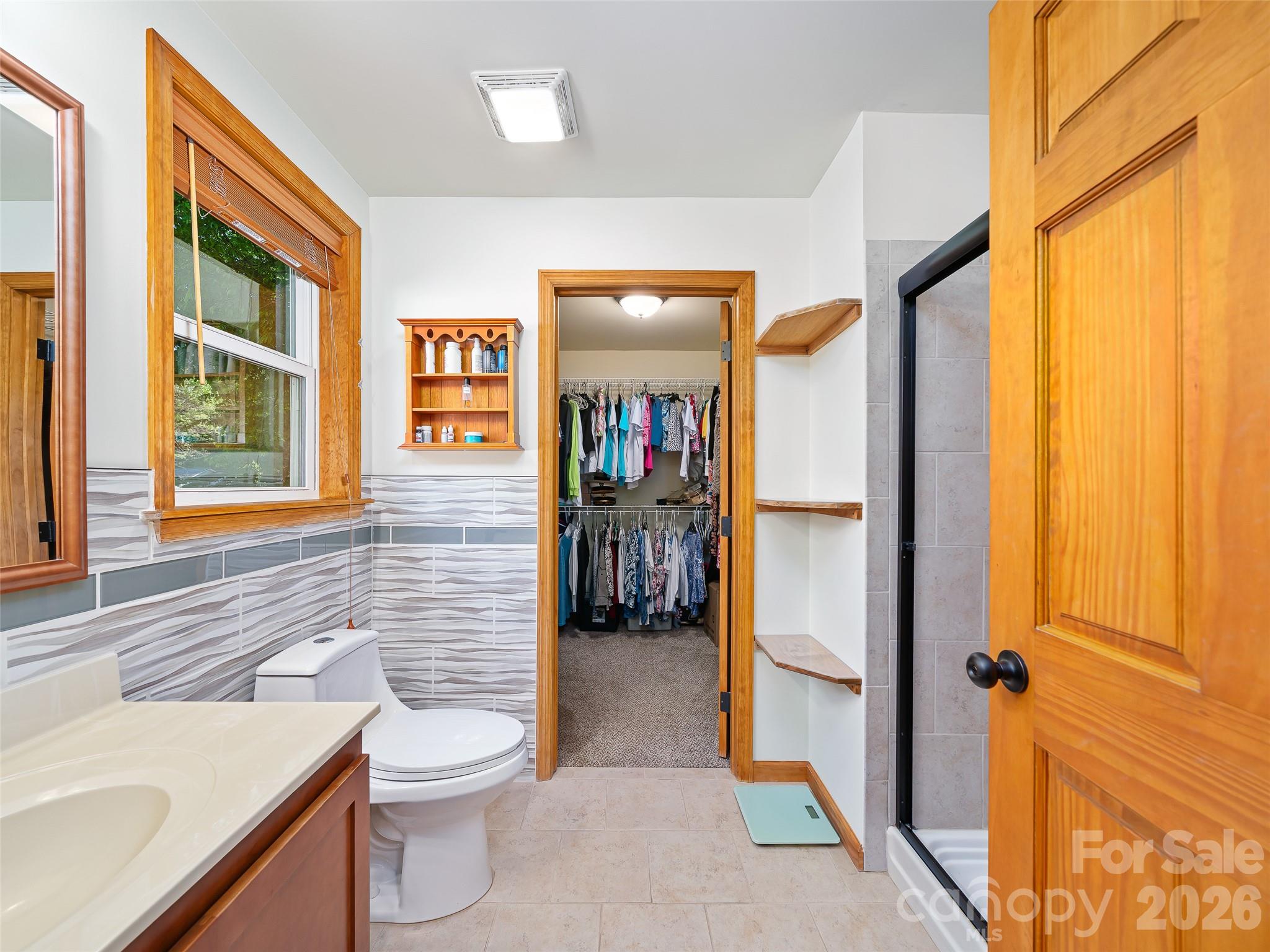 en-suite closet - 326 Ewart Wilson Road, Burnsville