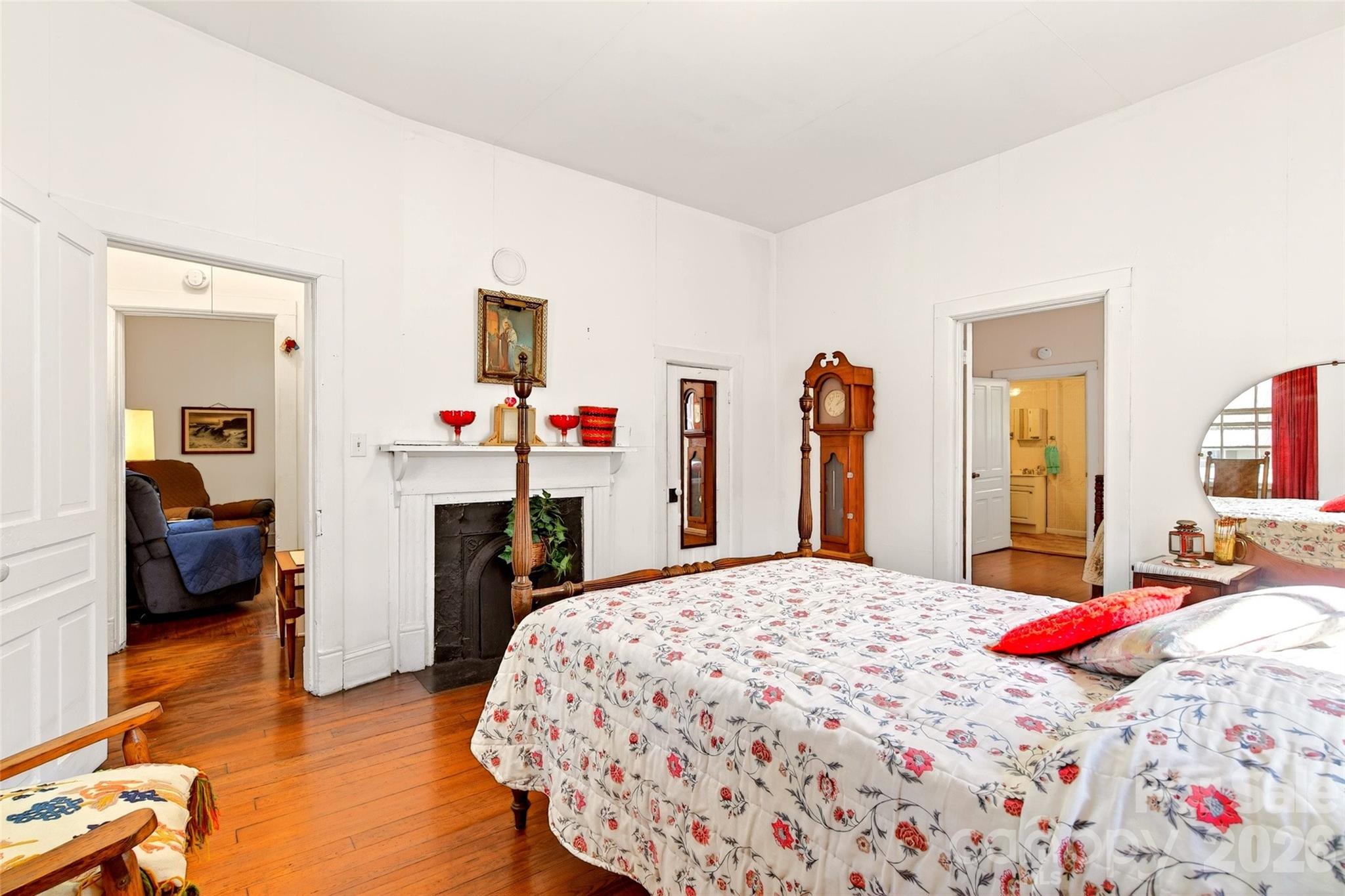 Primary bedroom is near the Living area for easy access - 35 Second Street, Marion
