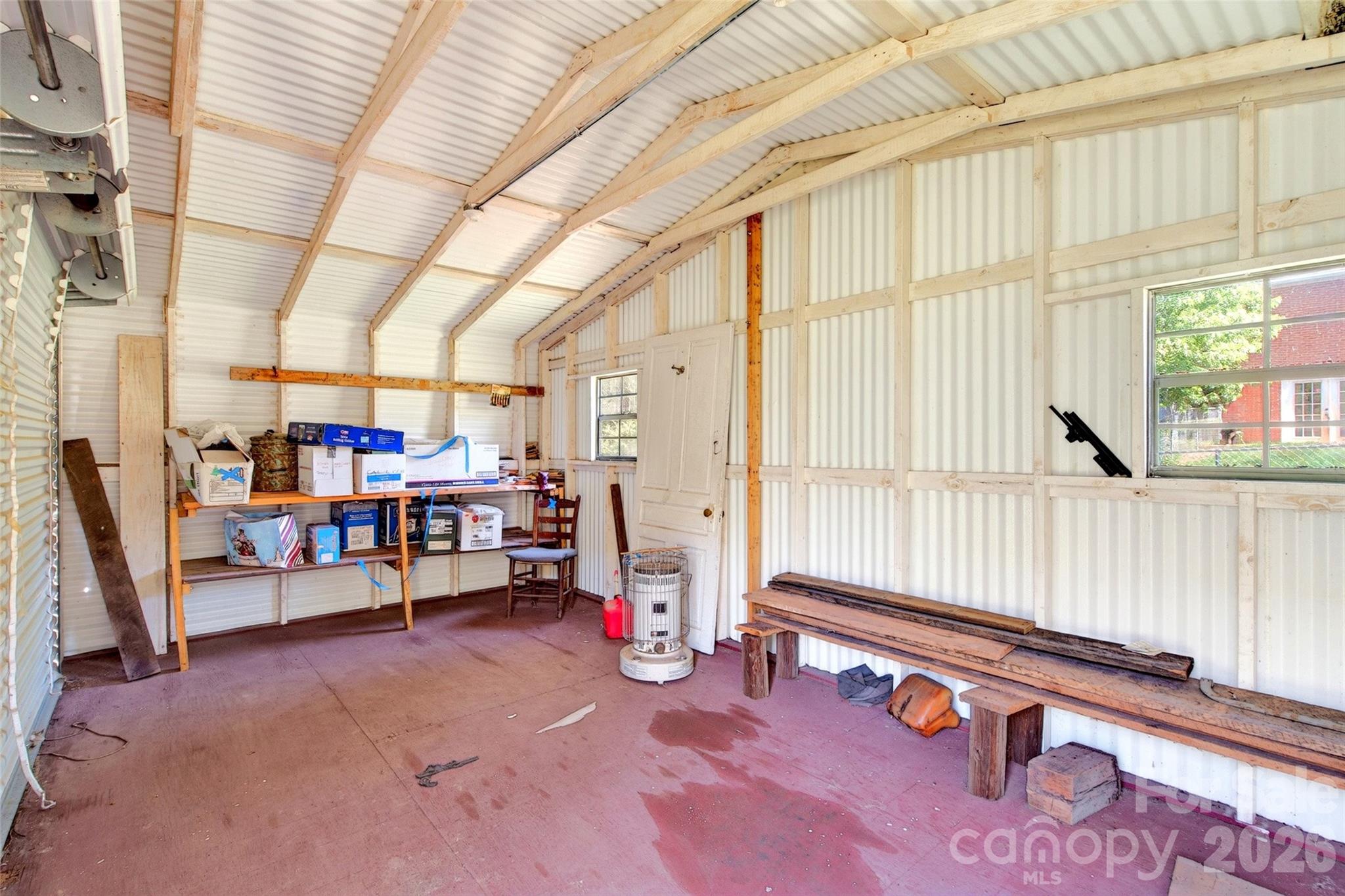 Another storage/workshop picture - 35 Second Street, Marion