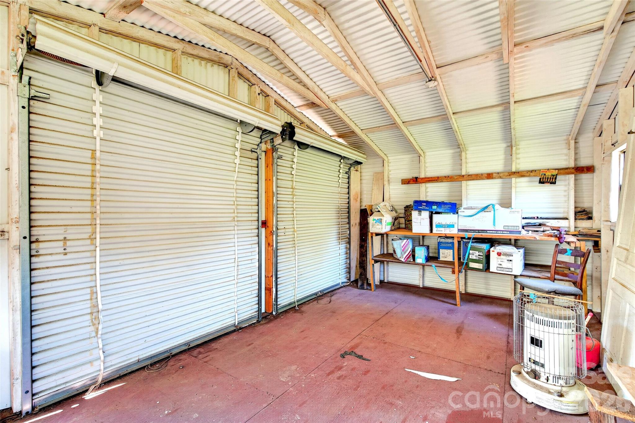 Great exra storage space - 35 Second Street, Marion